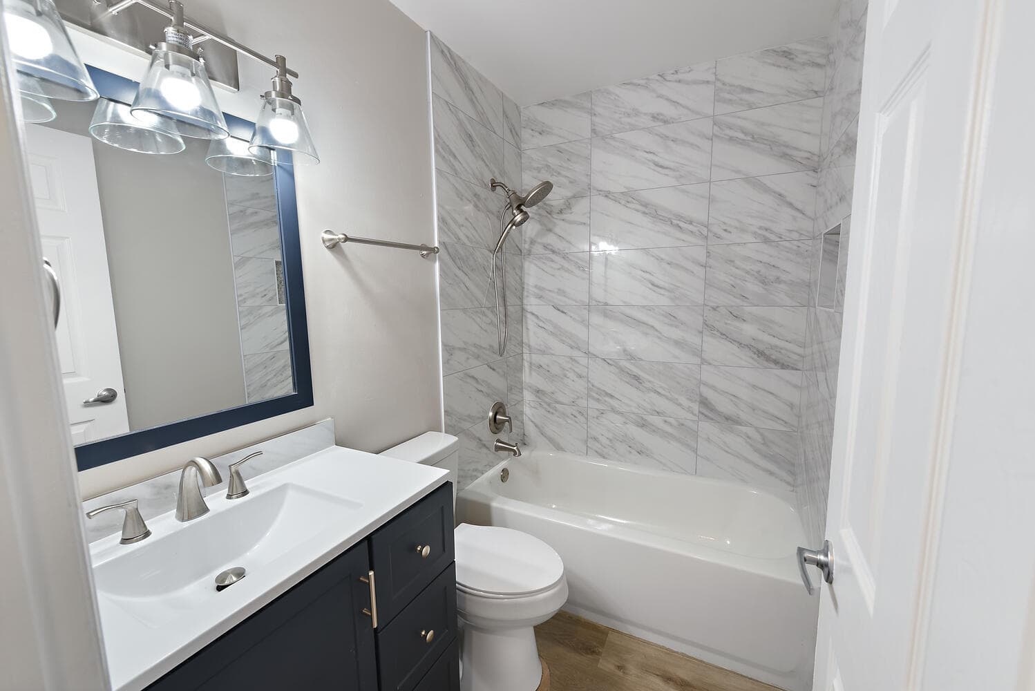 916 Daffodil Drive, Wellington, FL 33414 — photo 14 of 32
