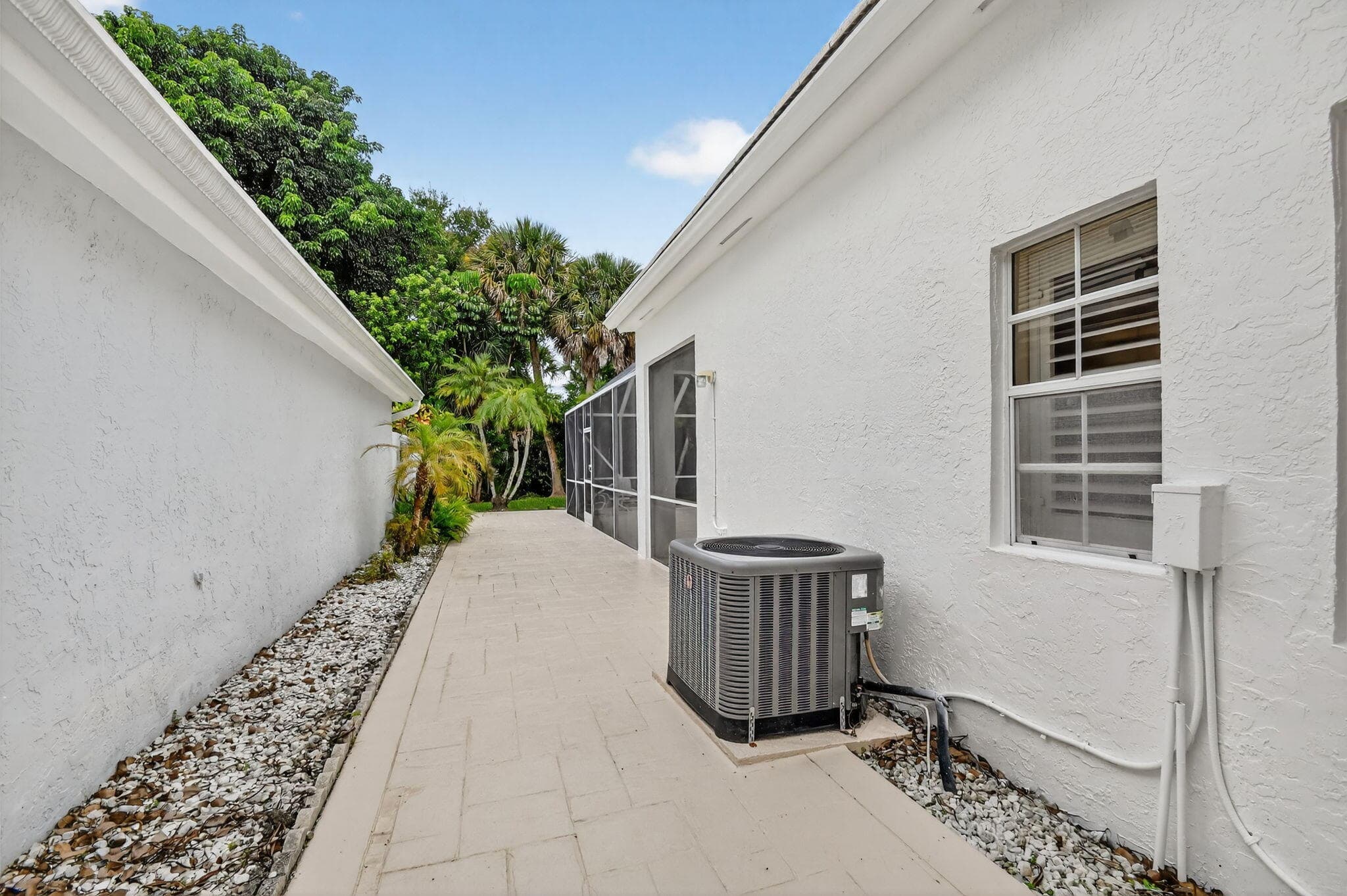 9333 Heathridge Drive, West Palm Beach, FL 33411 — photo 48 of 64