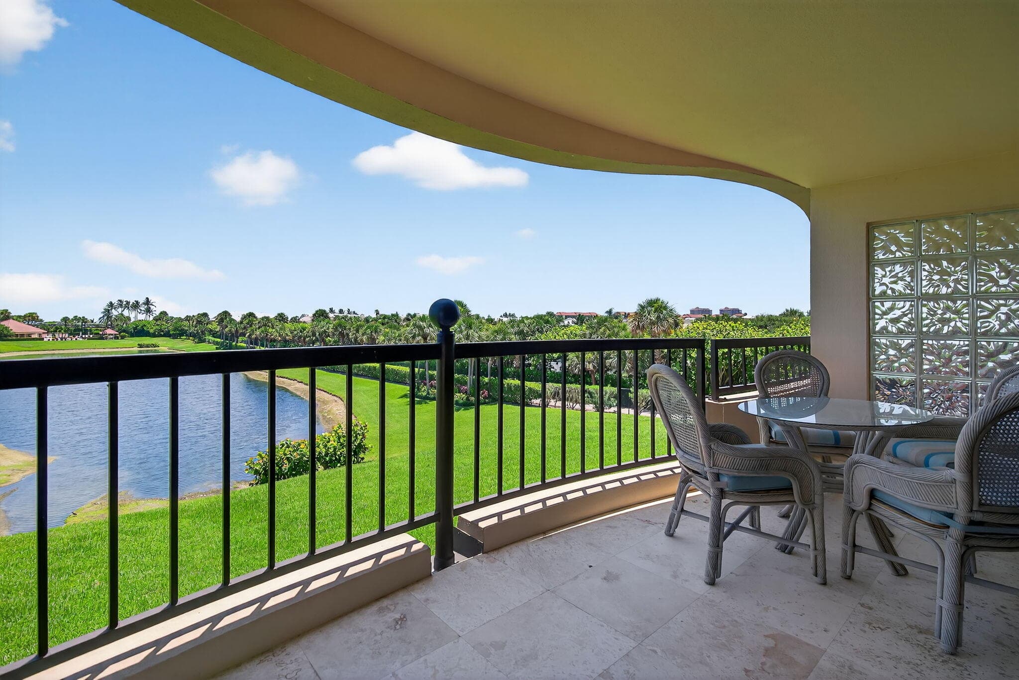 401 Ocean Bluffs Boulevard 205, Jupiter, FL 33477 — photo 19 of 42