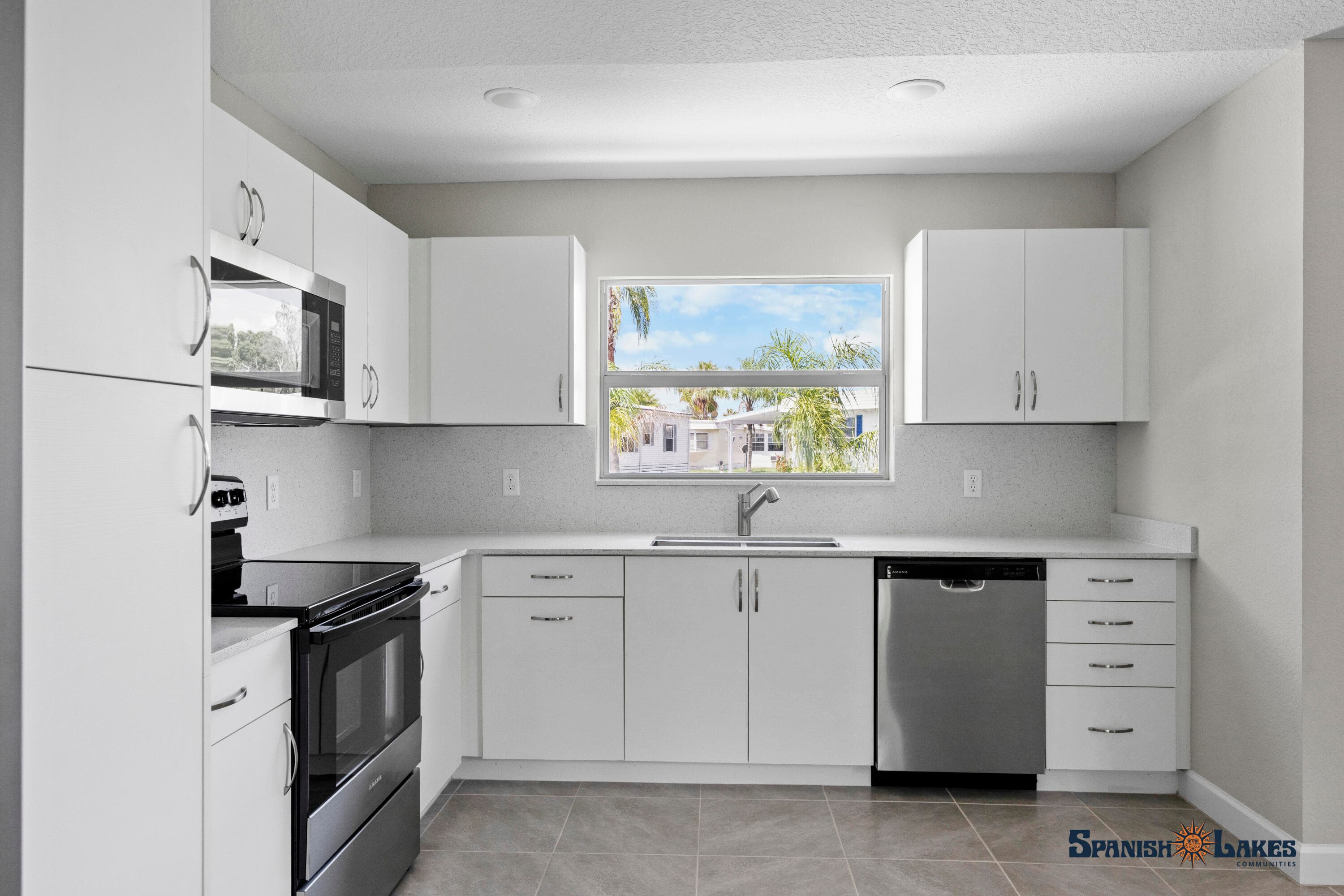 16 Islandia Lane, Port St. Lucie, FL 34952 — photo 4 of 11