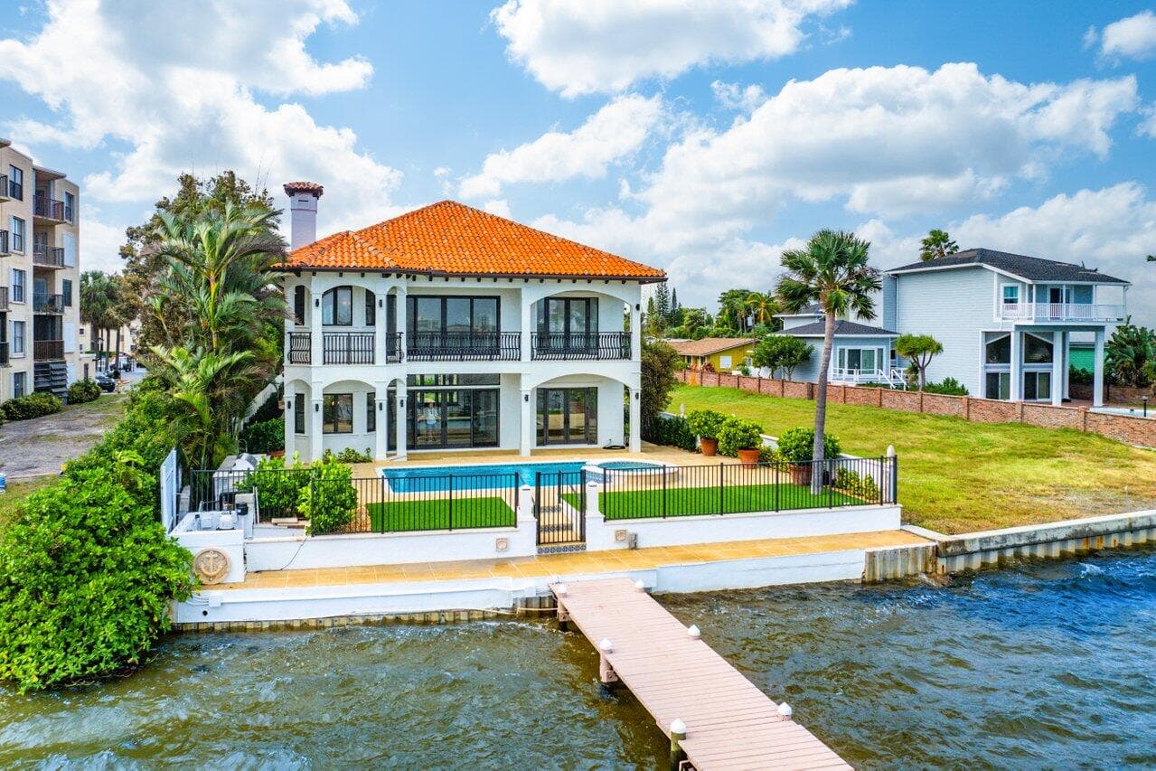 1 S 18th Avenue S, Lake Worth Beach, FL 33460 — photo 1 of 85