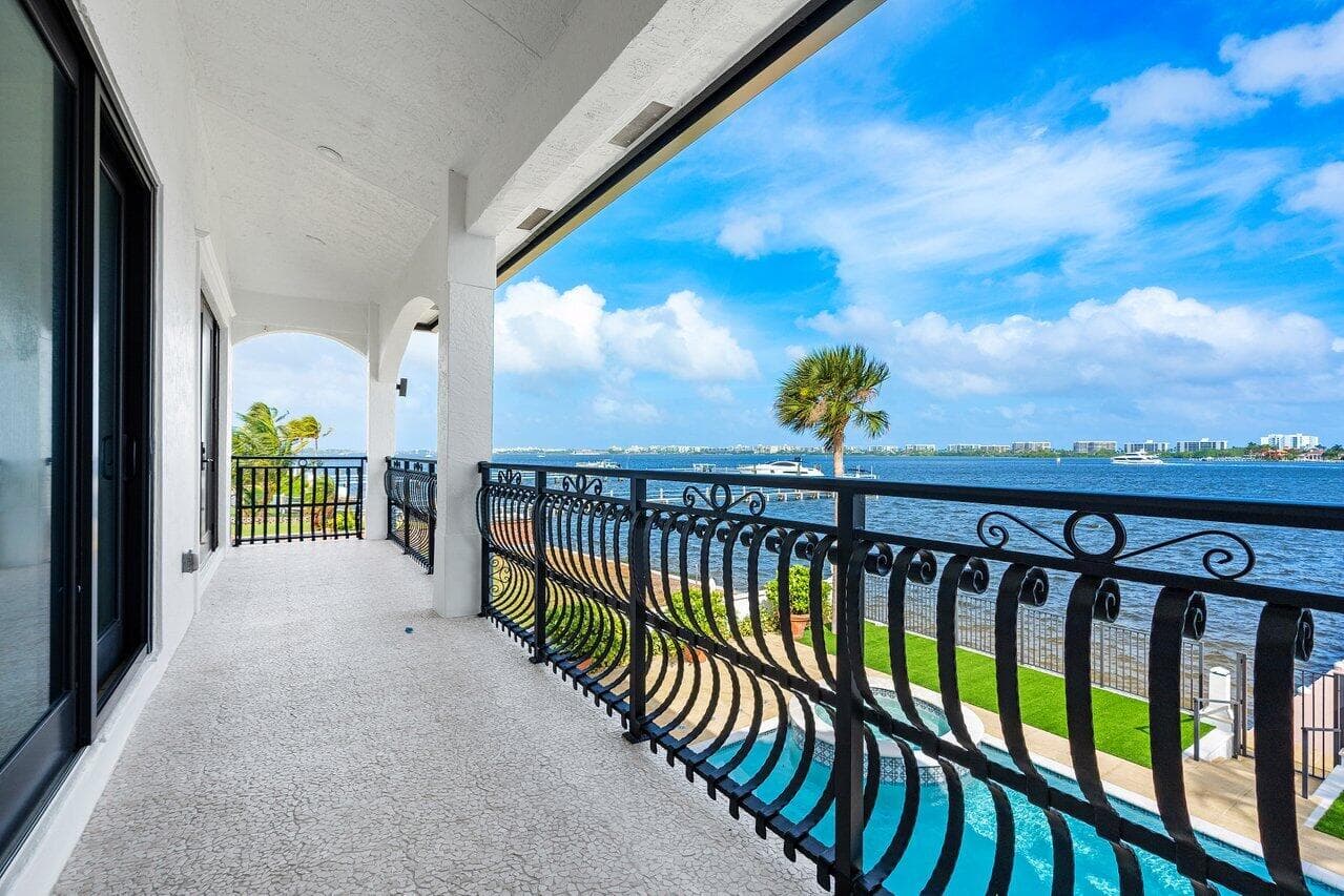 1 S 18th Avenue S, Lake Worth Beach, FL 33460 — photo 35 of 85