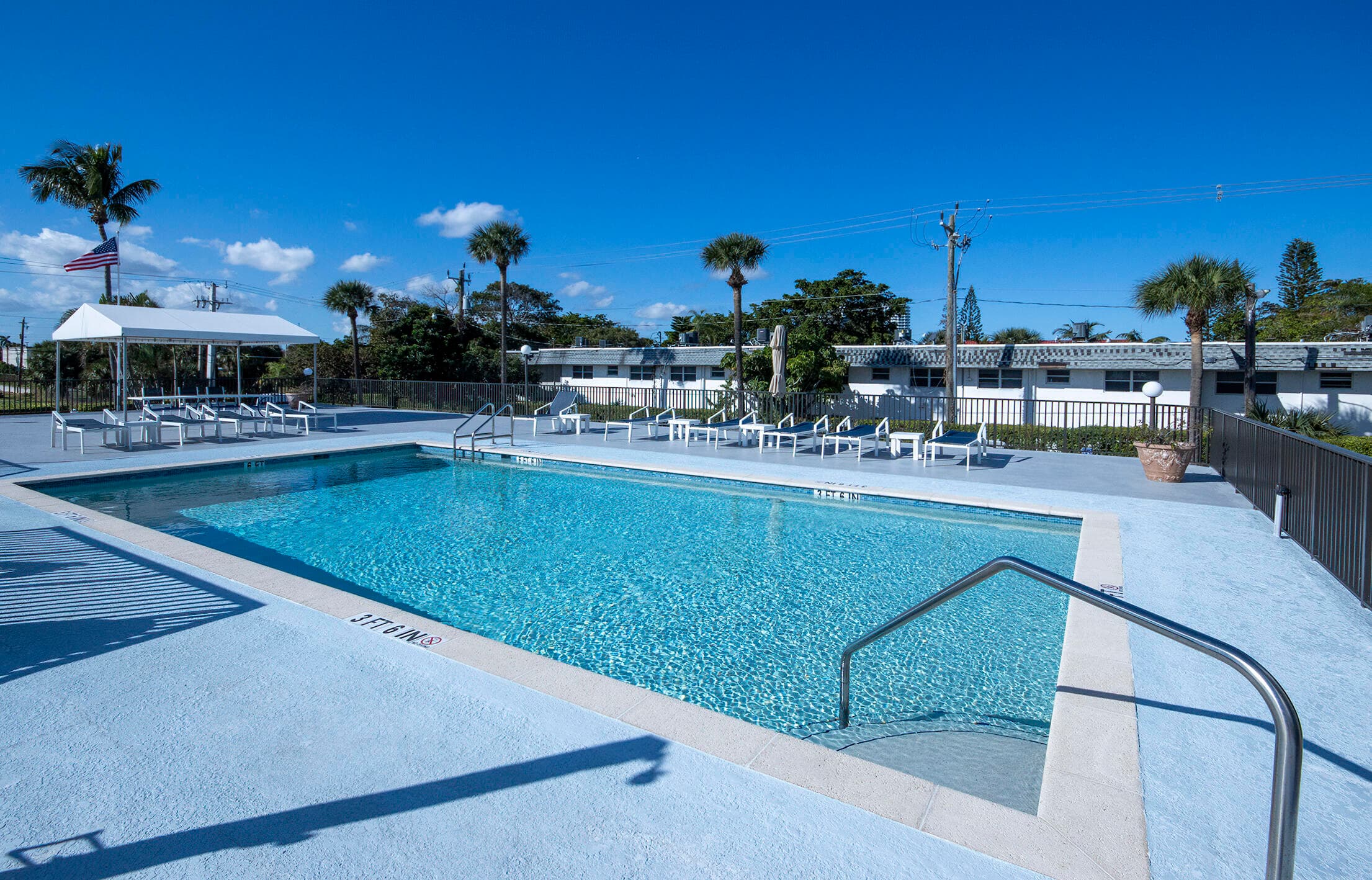 3040 Lake Shore Drive 502, Riviera Beach, FL 33404 — photo 15 of 17