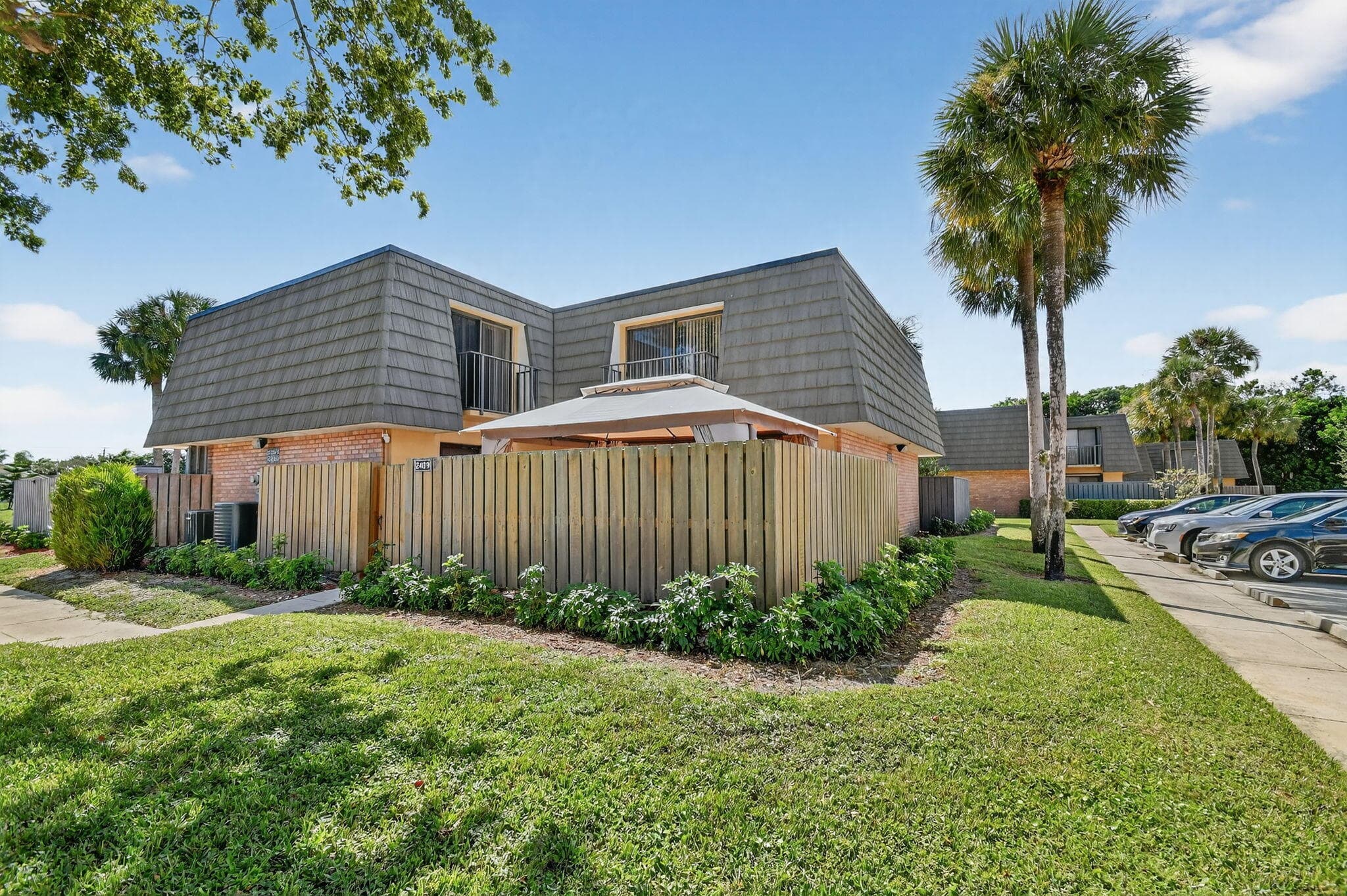 2409 24th Way, West Palm Beach, FL 33407 — photo 2 of 57