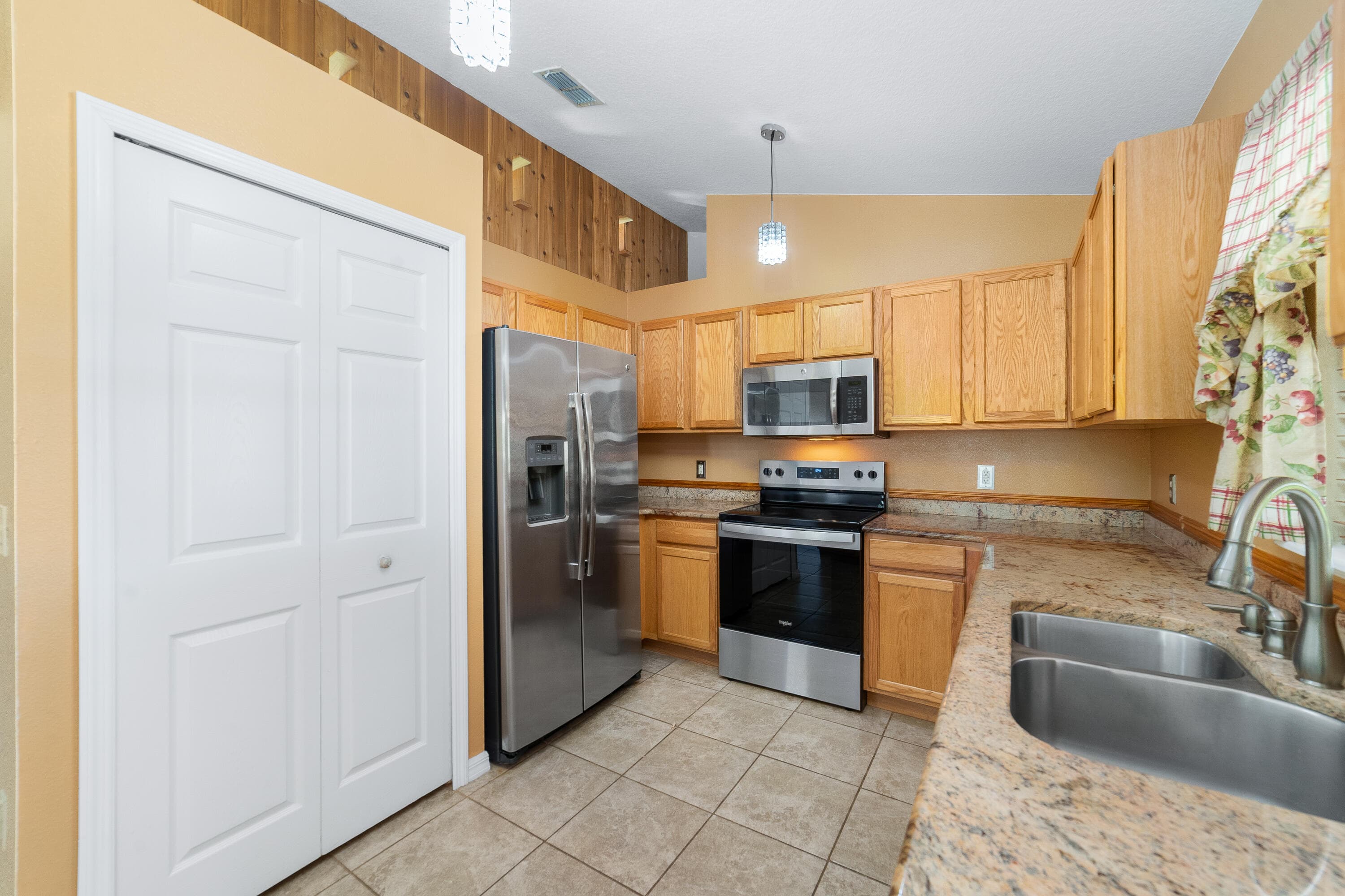 1165 SE 40th Avenue, Okeechobee, FL 34974 — photo 5 of 35