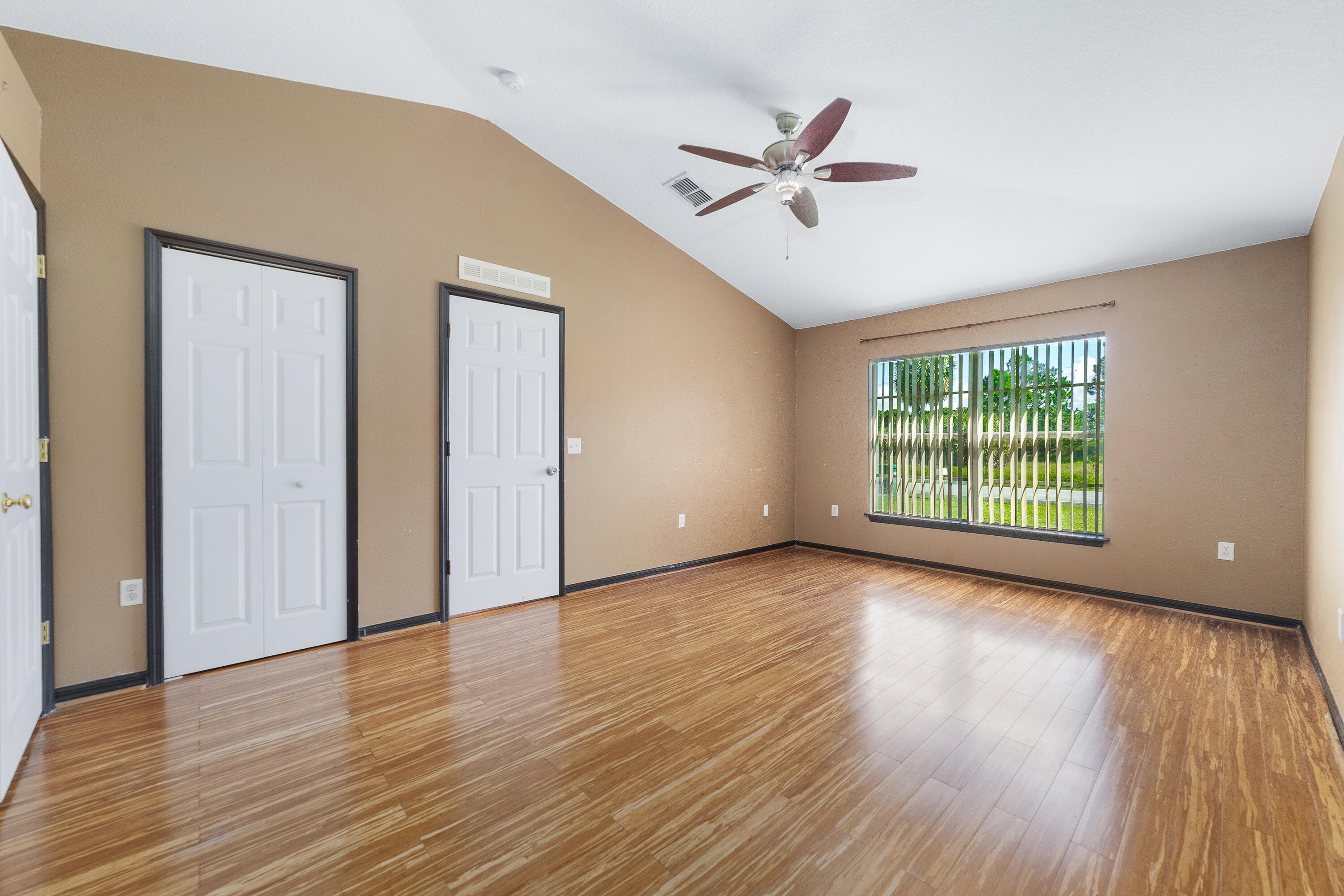 1165 SE 40th Avenue, Okeechobee, FL 34974 — photo 12 of 35