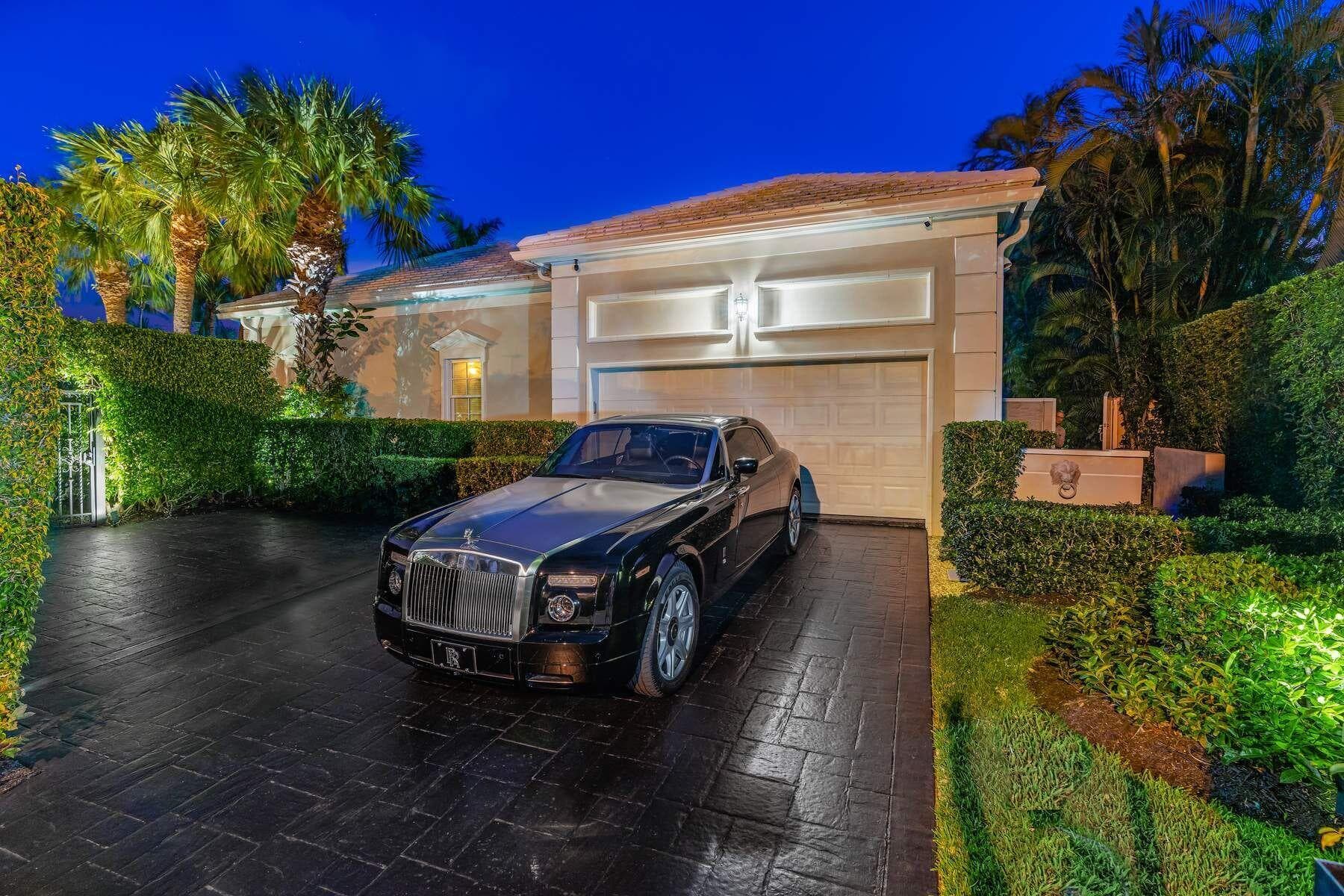 710 N County Road, Palm Beach, FL 33480 — photo 5 of 54