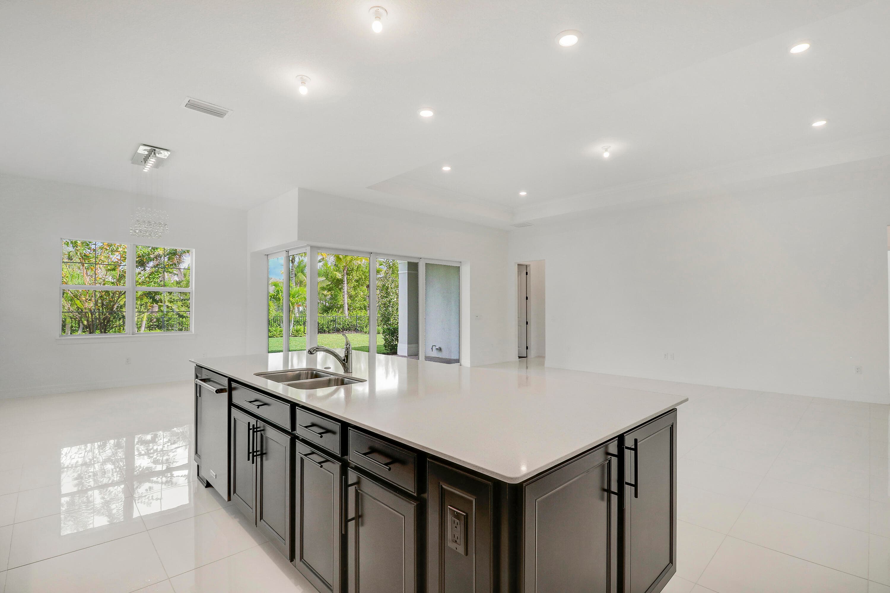 10815 Stellar Circle, Palm Beach Gardens, FL 33412 — photo 13 of 67