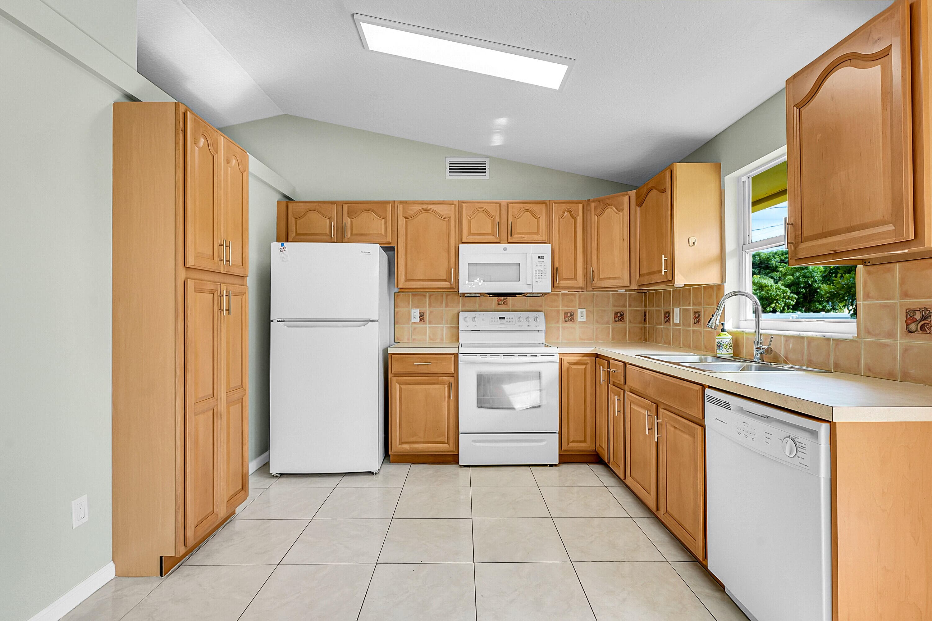1652 SW Crawford Avenue, Port St. Lucie, FL 34953 — photo 11 of 42