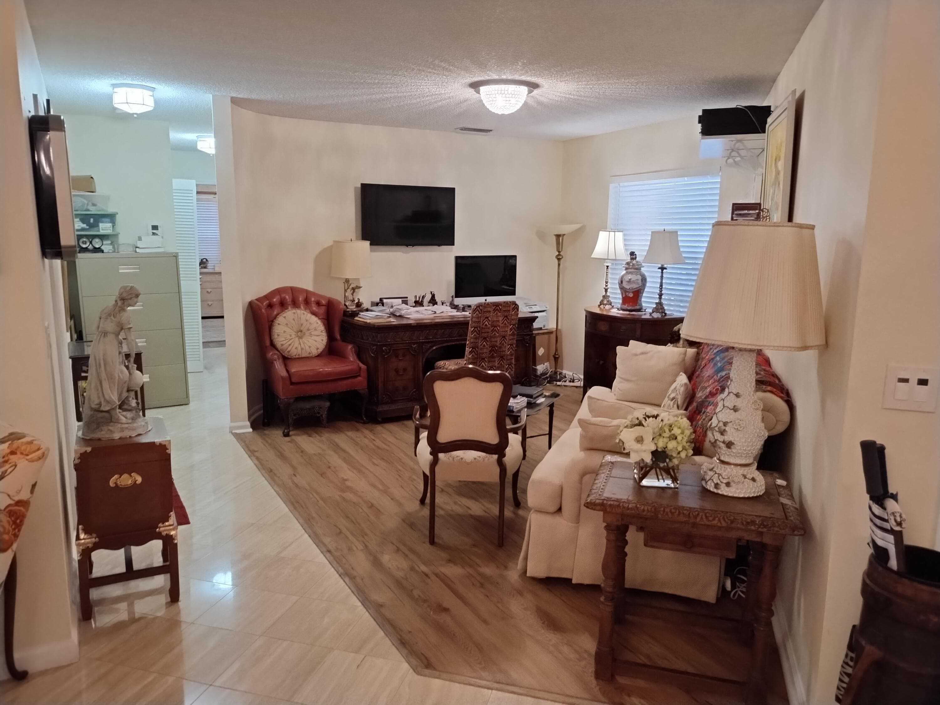 906 Dickens Place, West Palm Beach, FL 33411 — photo 7 of 14