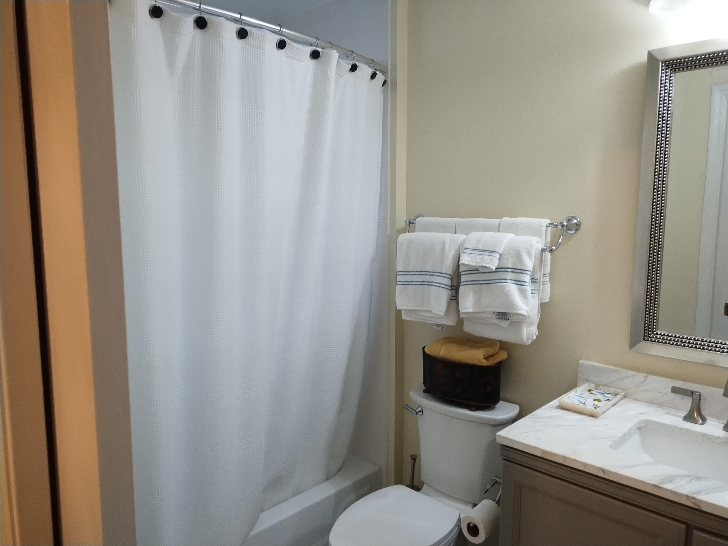906 Dickens Place, West Palm Beach, FL 33411 — photo 12 of 14