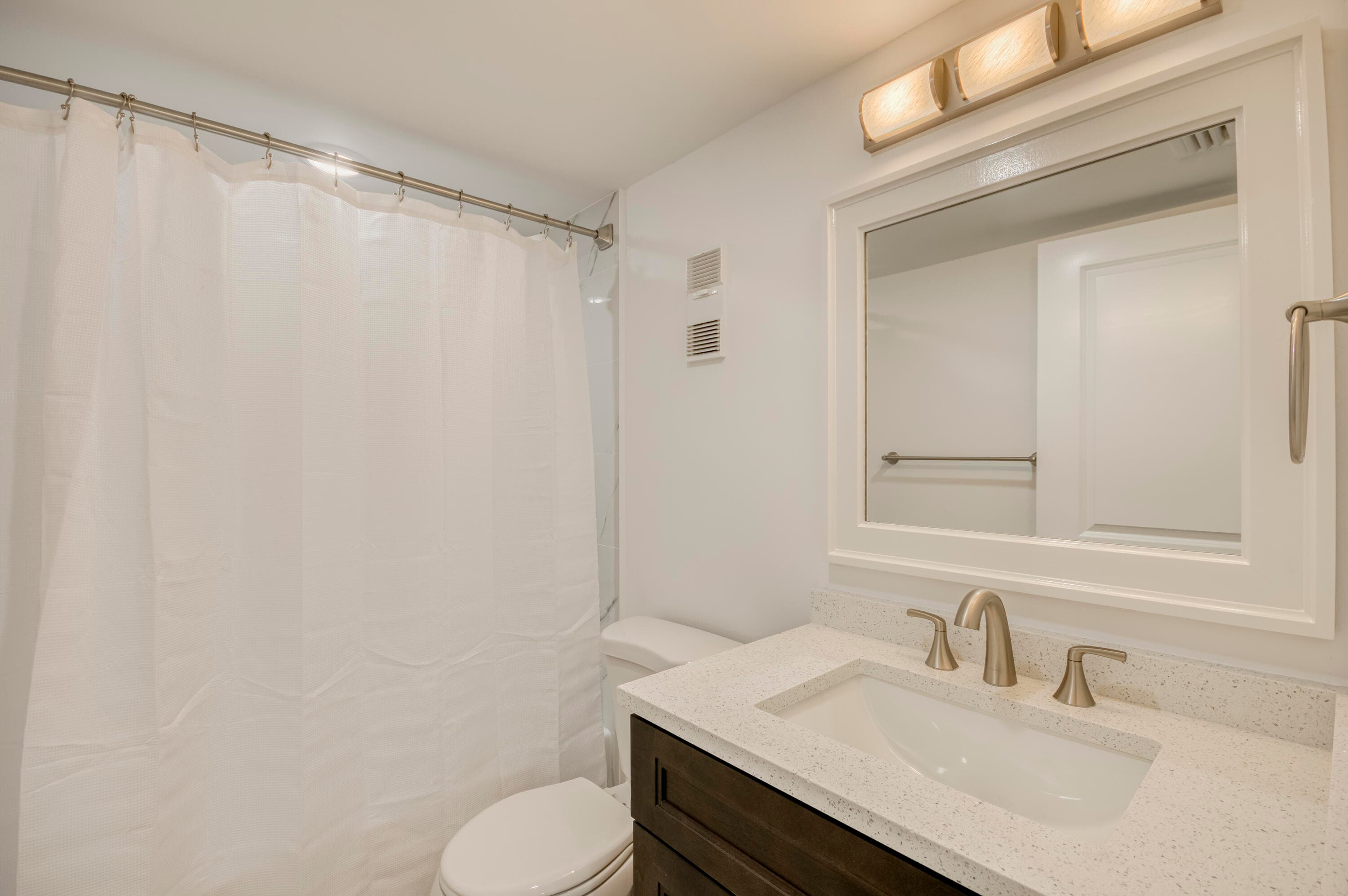 6865 Huntington Lane 105, Delray Beach, FL 33446 — photo 17 of 39