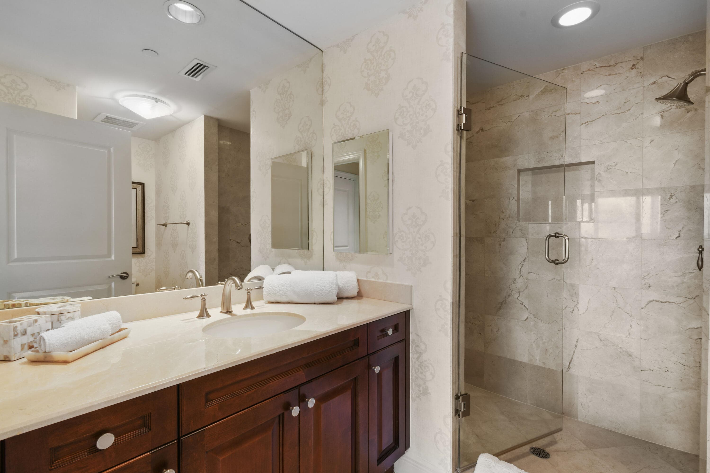 5050 N Ocean Drive 703, Singer Island, FL 33404 — photo 17 of 82