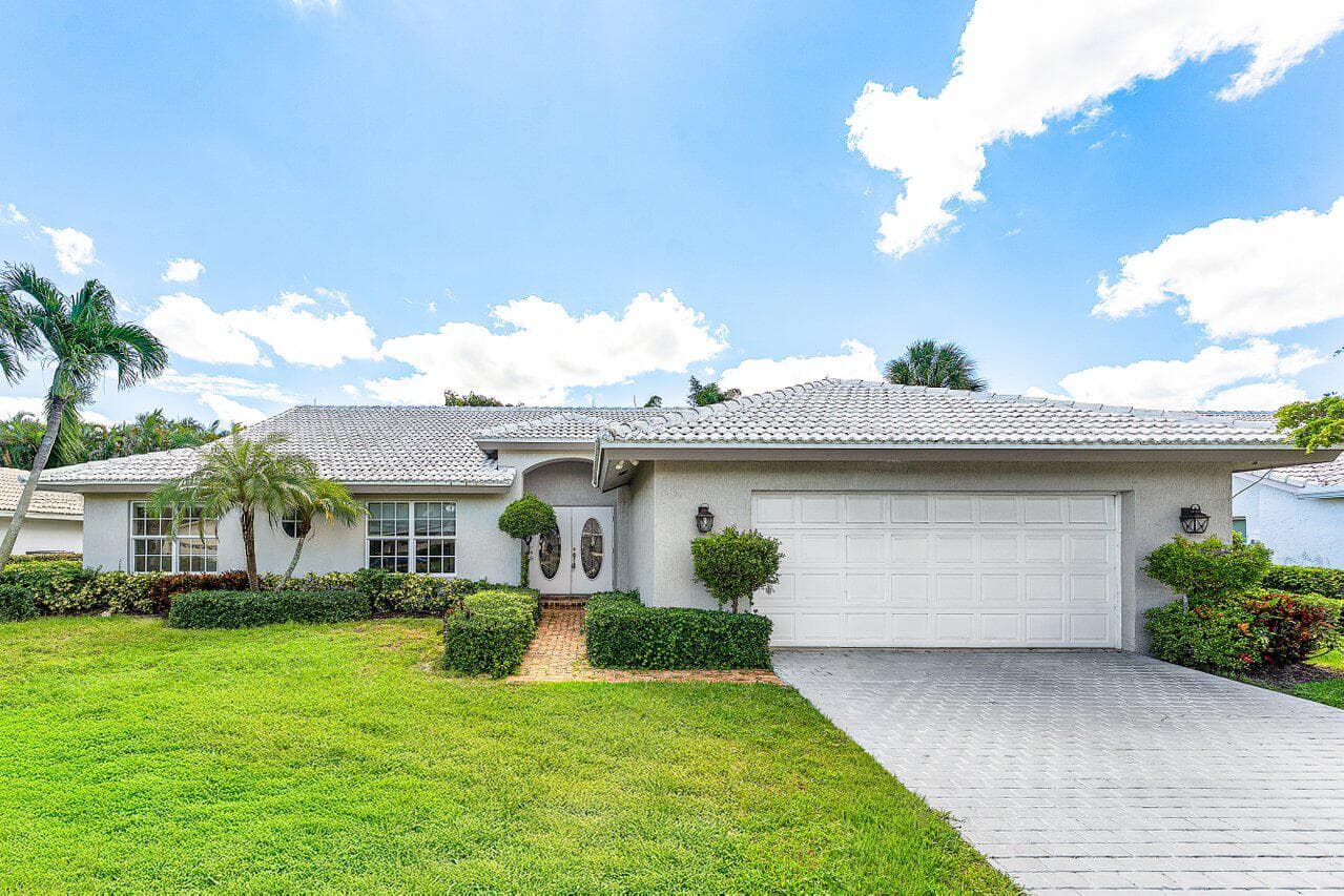 4572 White Cedar Lane, Delray Beach, FL 33445 — photo 2 of 55