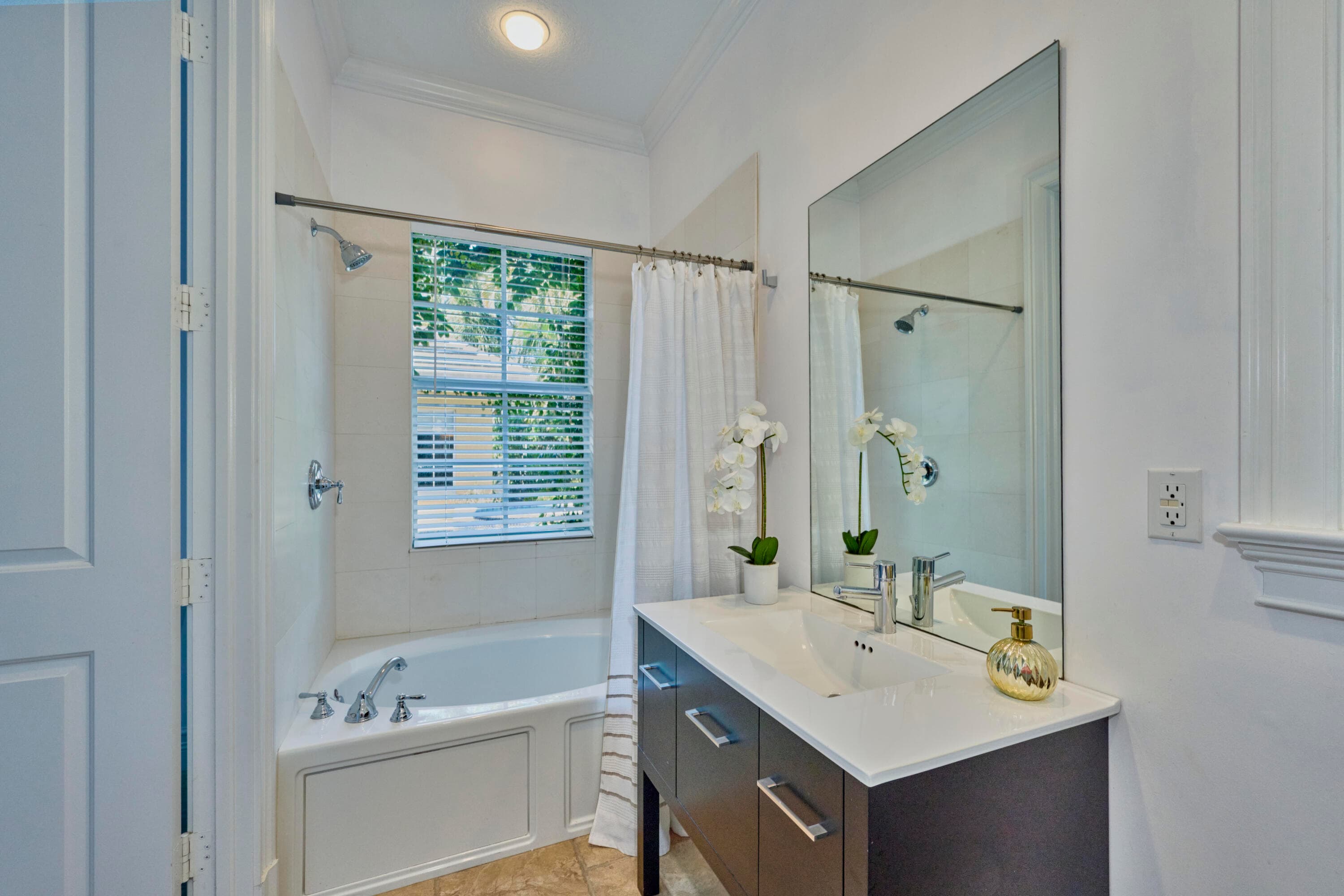 601 Bridgewater Lane SW, Vero Beach, FL 32962 — photo 36 of 47