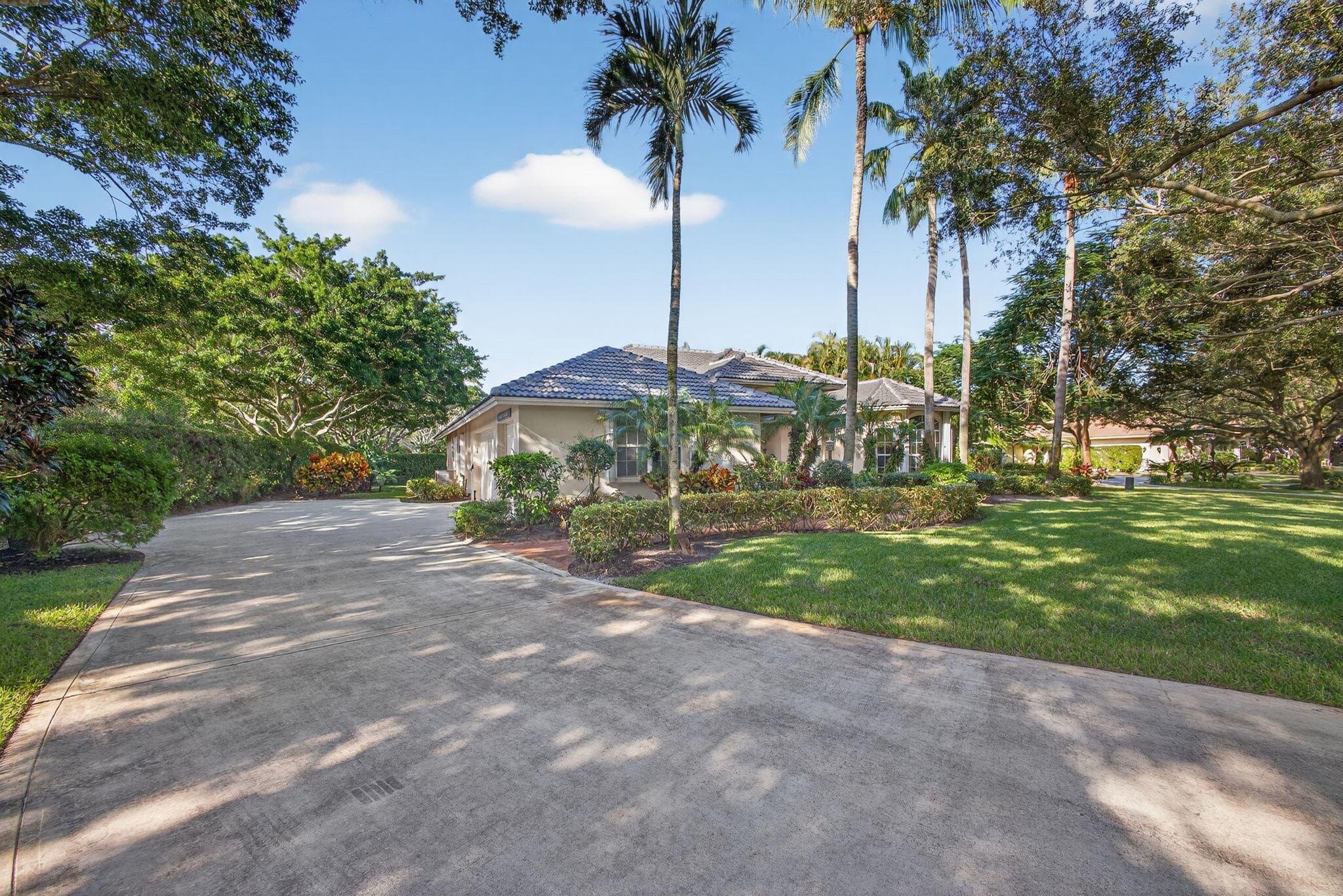 9923 SE Oak Tree Terrace, Tequesta, FL 33469 — photo 6 of 85