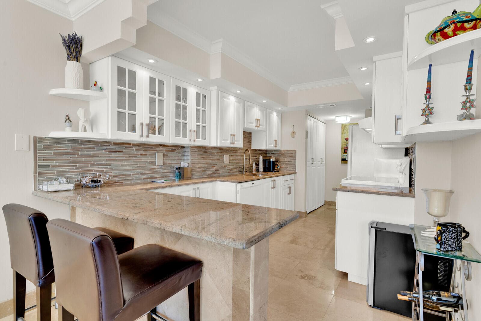 799 Jeffery Street 4070, Boca Raton, FL 33487 — photo 1 of 41