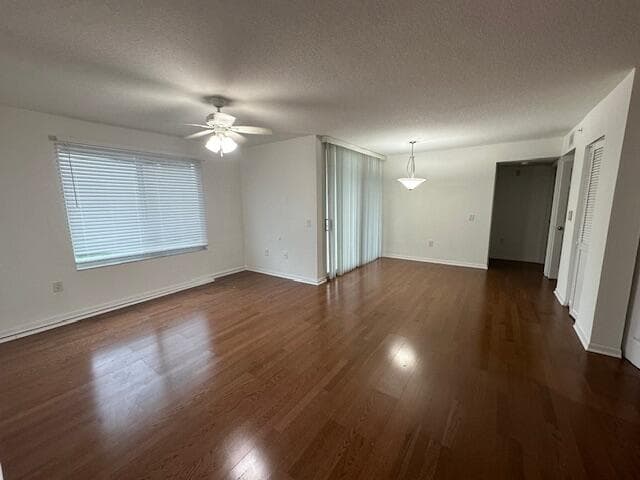 401 Villa Circle, Boynton Beach, FL 33435 — photo 11 of 68