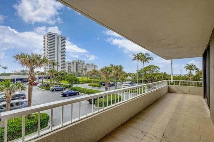 5550 N Ocean Drive 2b, Singer Island, FL 33404 — photo 21 of 58