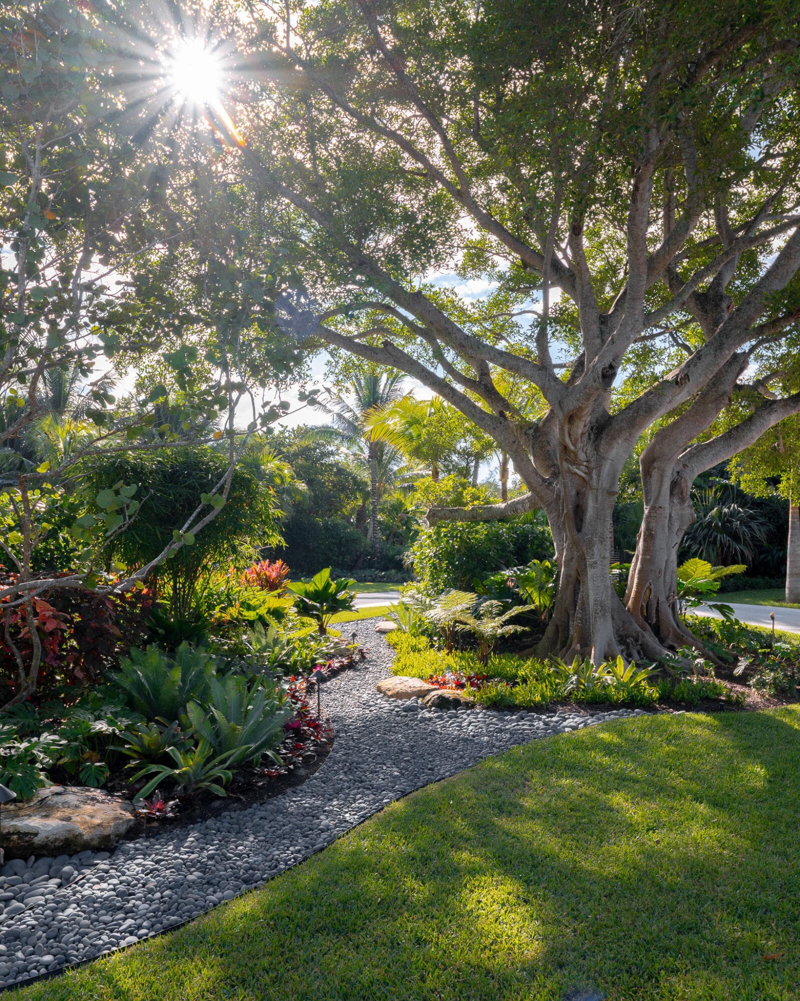 488 S Beach Road, Jupiter Island, FL 33455 — photo 9 of 54