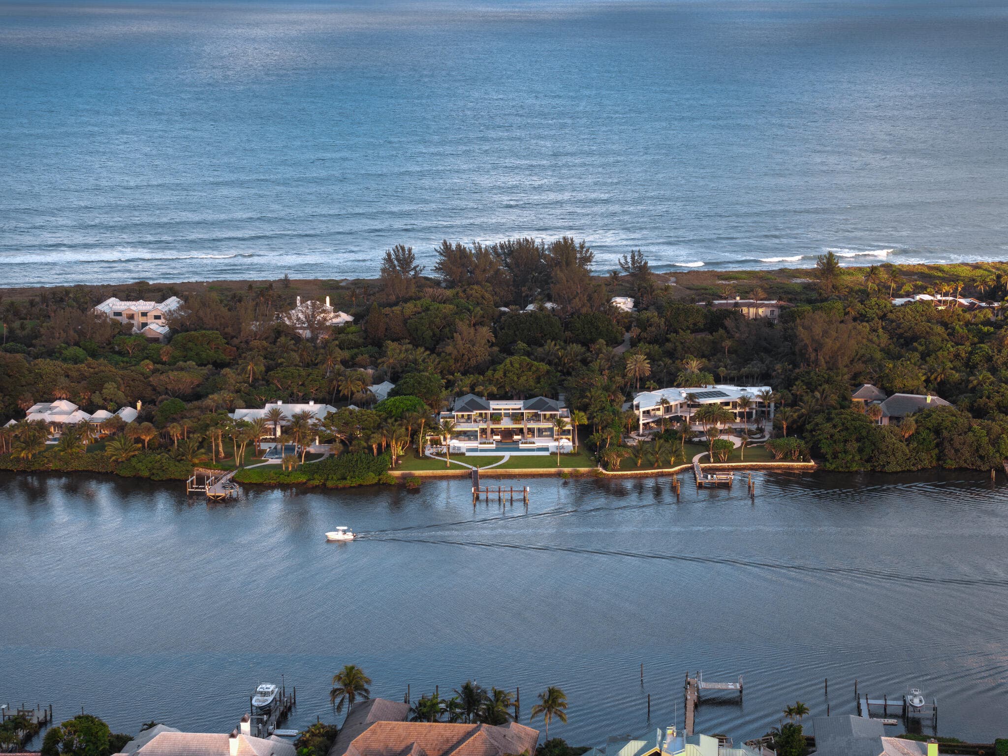 488 S Beach Road, Jupiter Island, FL 33455 — photo 47 of 54