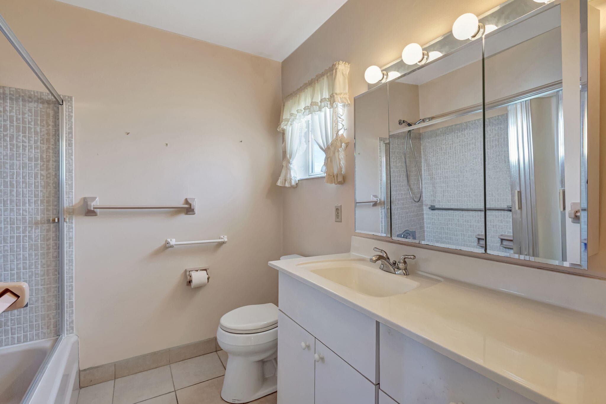 2966 Ashley Dr Drive E I, West Palm Beach, FL 33415 — photo 16 of 26