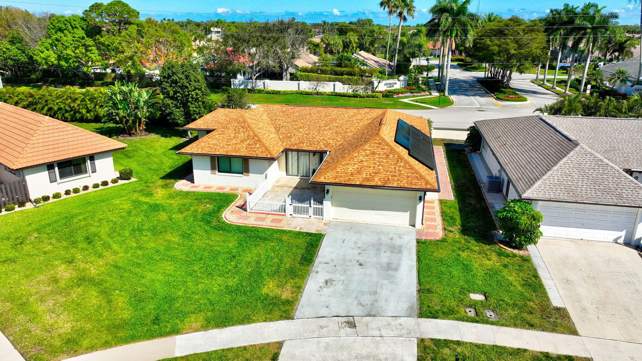 10298 Greentrail Drive N, Boynton Beach, FL 33436 — photo 41 of 51
