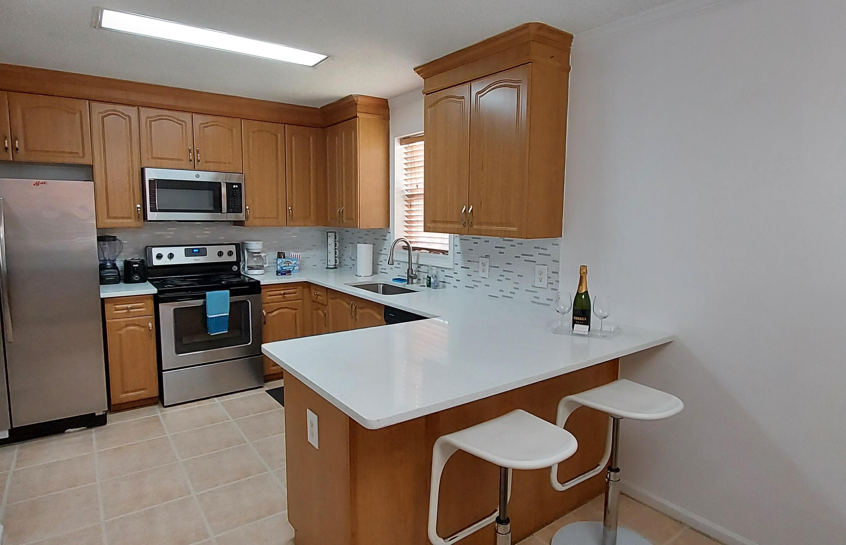 1401 W 9th Street, Riviera Beach, FL 33404 — photo 2 of 17