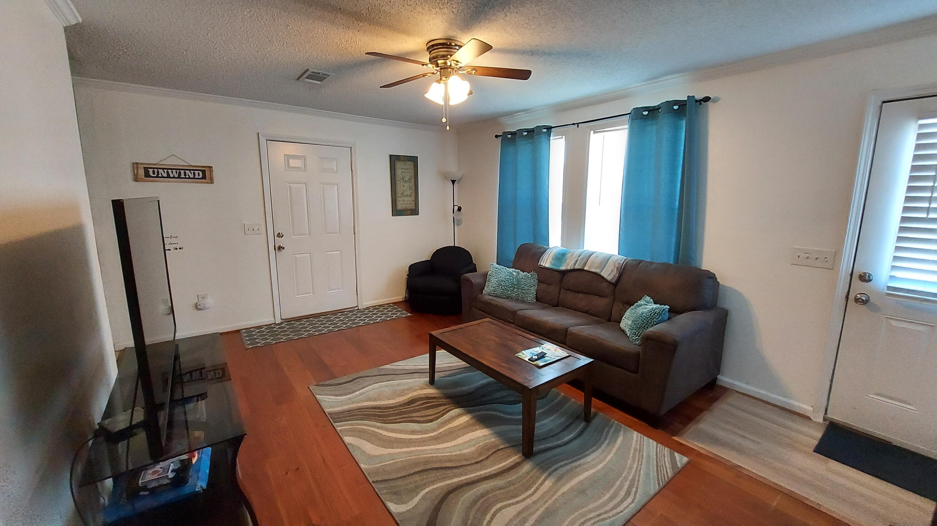 1401 W 9th Street, Riviera Beach, FL 33404 — photo 4 of 17