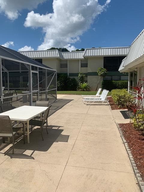 2302 Sunrise Boulevard 204, Fort Pierce, FL 34982 — photo 21 of 27