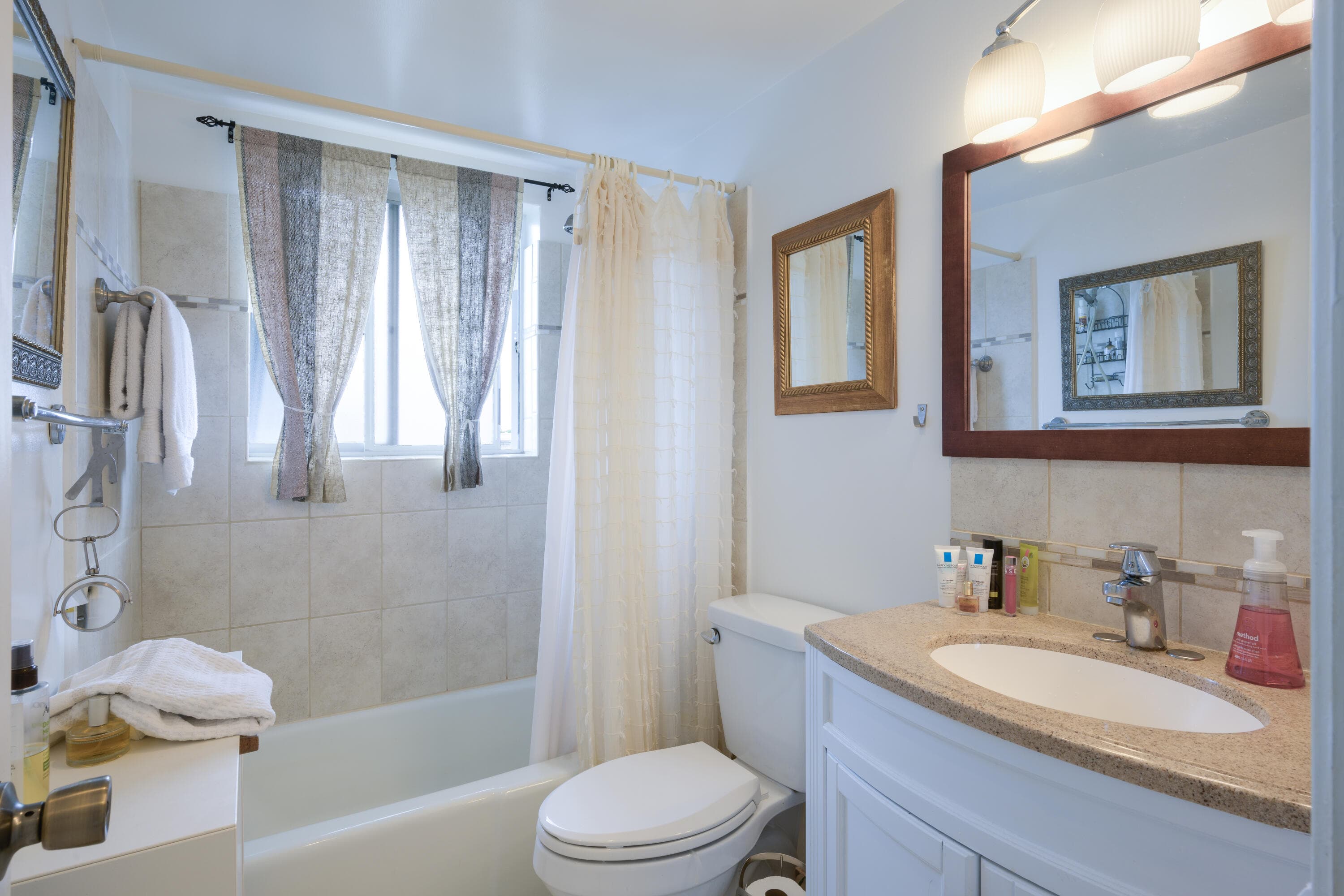 3402 Cynthia Lane 208, Lake Worth Beach, FL 33461 — photo 9 of 24