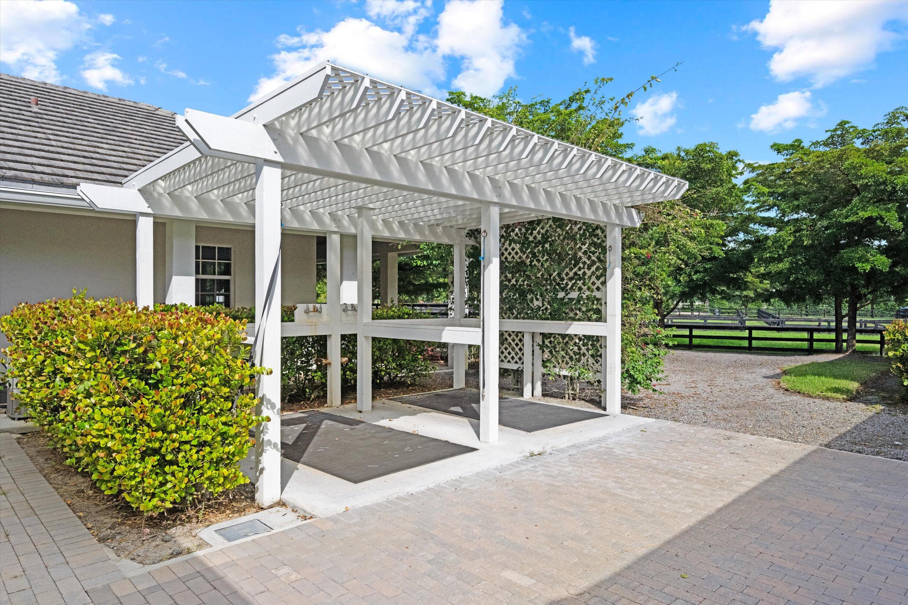 2389 King Terrace, Wellington, FL 33414 — photo 31 of 69