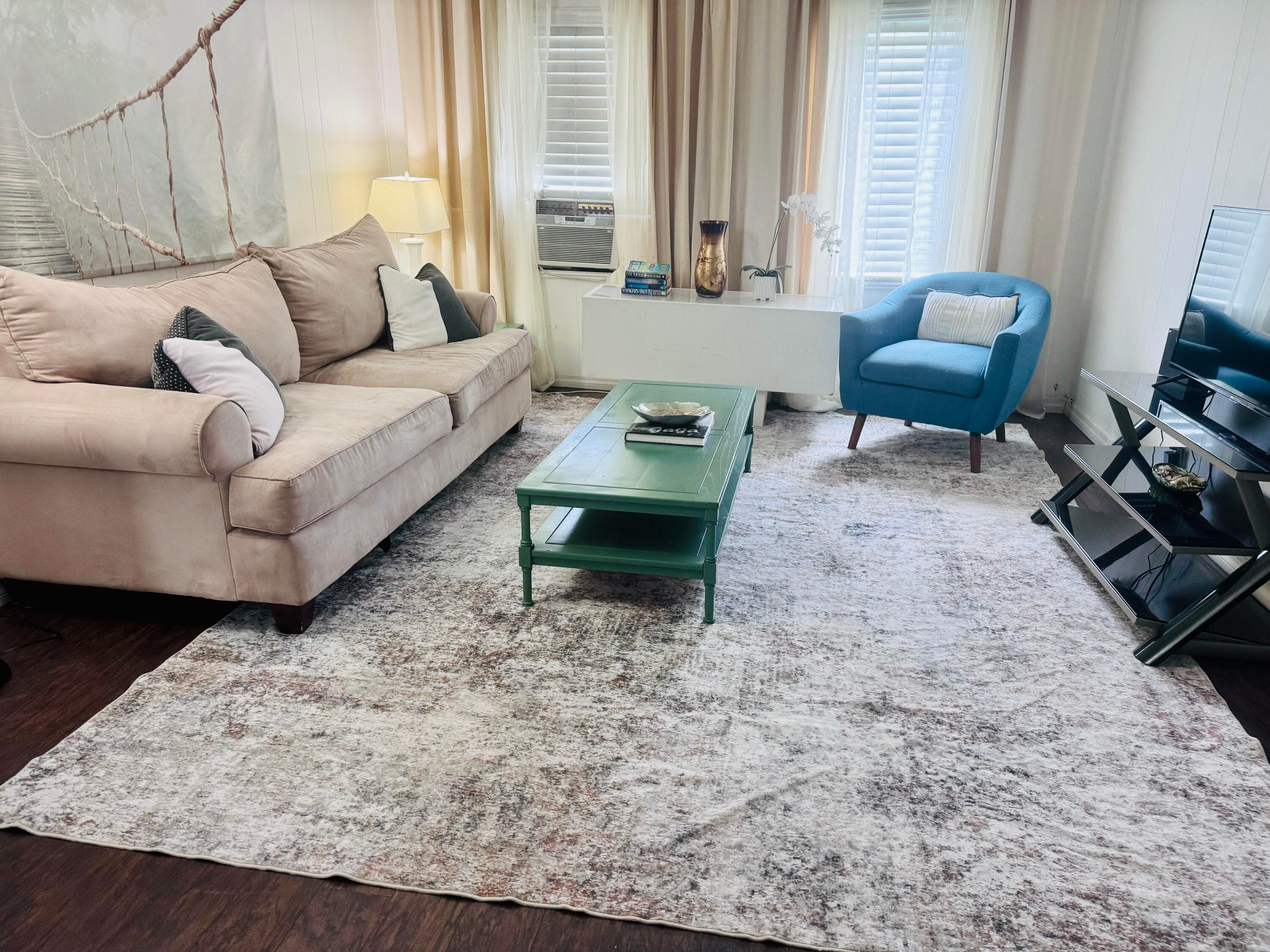 204 S M Street Upstairs Unit, Lake Worth Beach, FL 33460 — photo 3 of 11