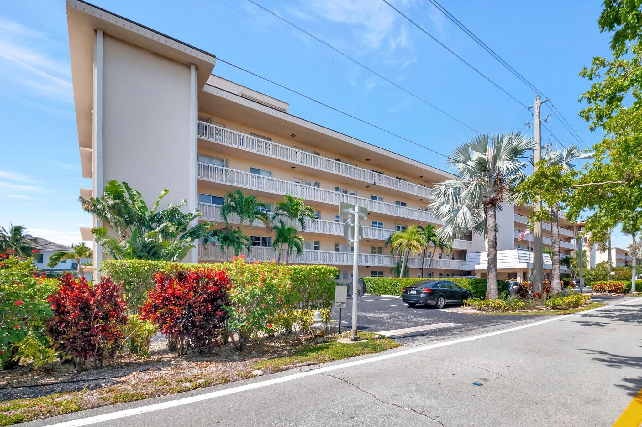750 NE Spanish River Boulevard 103, Boca Raton, FL 33431 — photo 2 of 45