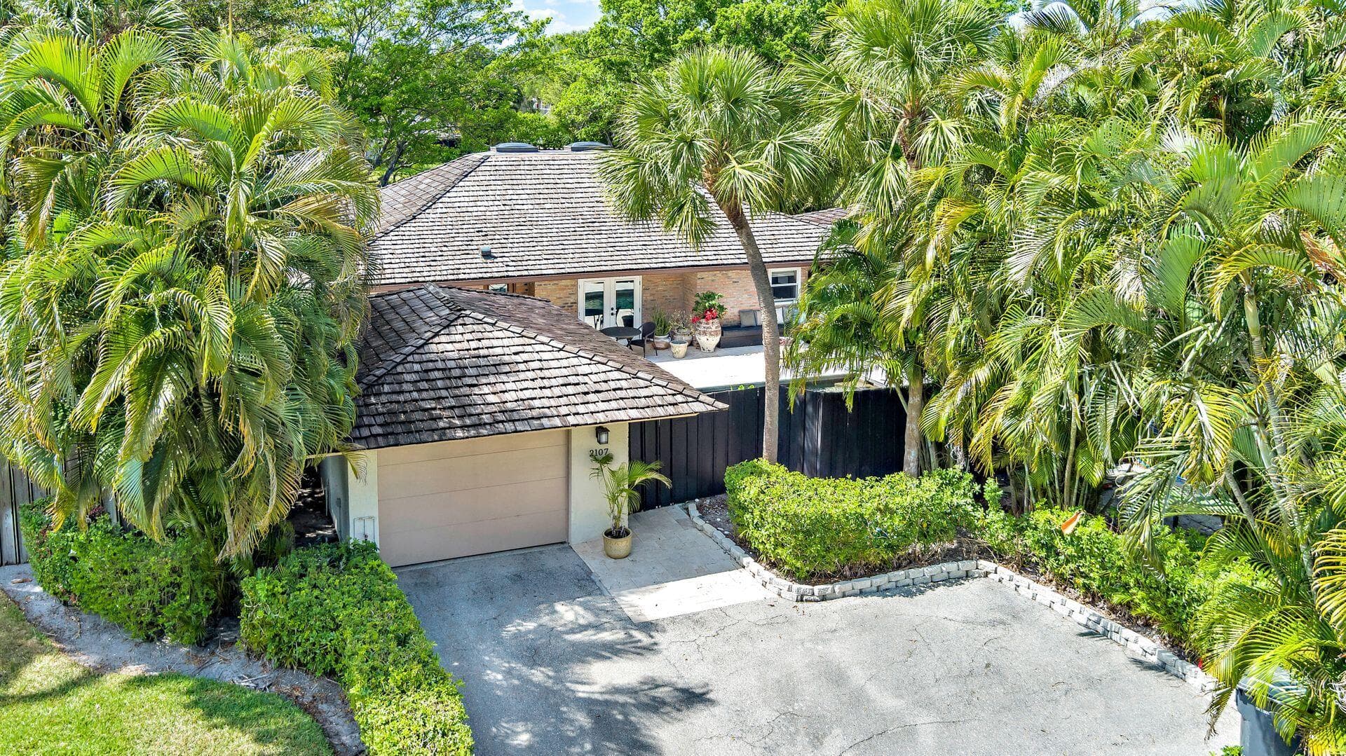 2107 Wightman Drive, Wellington, FL 33414 — photo 2 of 31