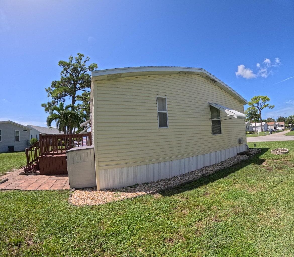 6280 Cypress Lane, Lantana, FL 33462 — photo 14 of 15