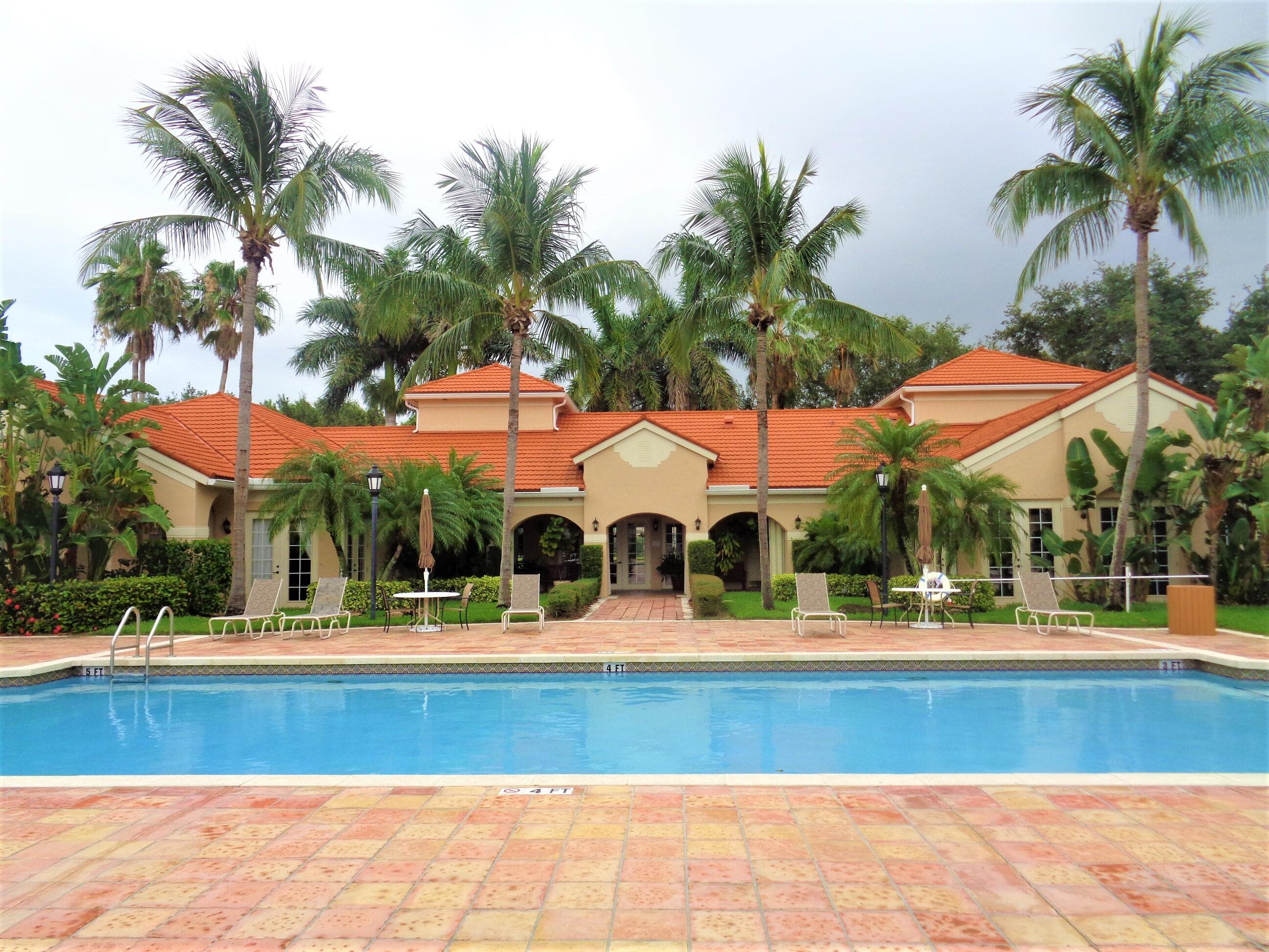 1650 N 42nd Circle 206, Vero Beach, FL 32967 — photo 28 of 54