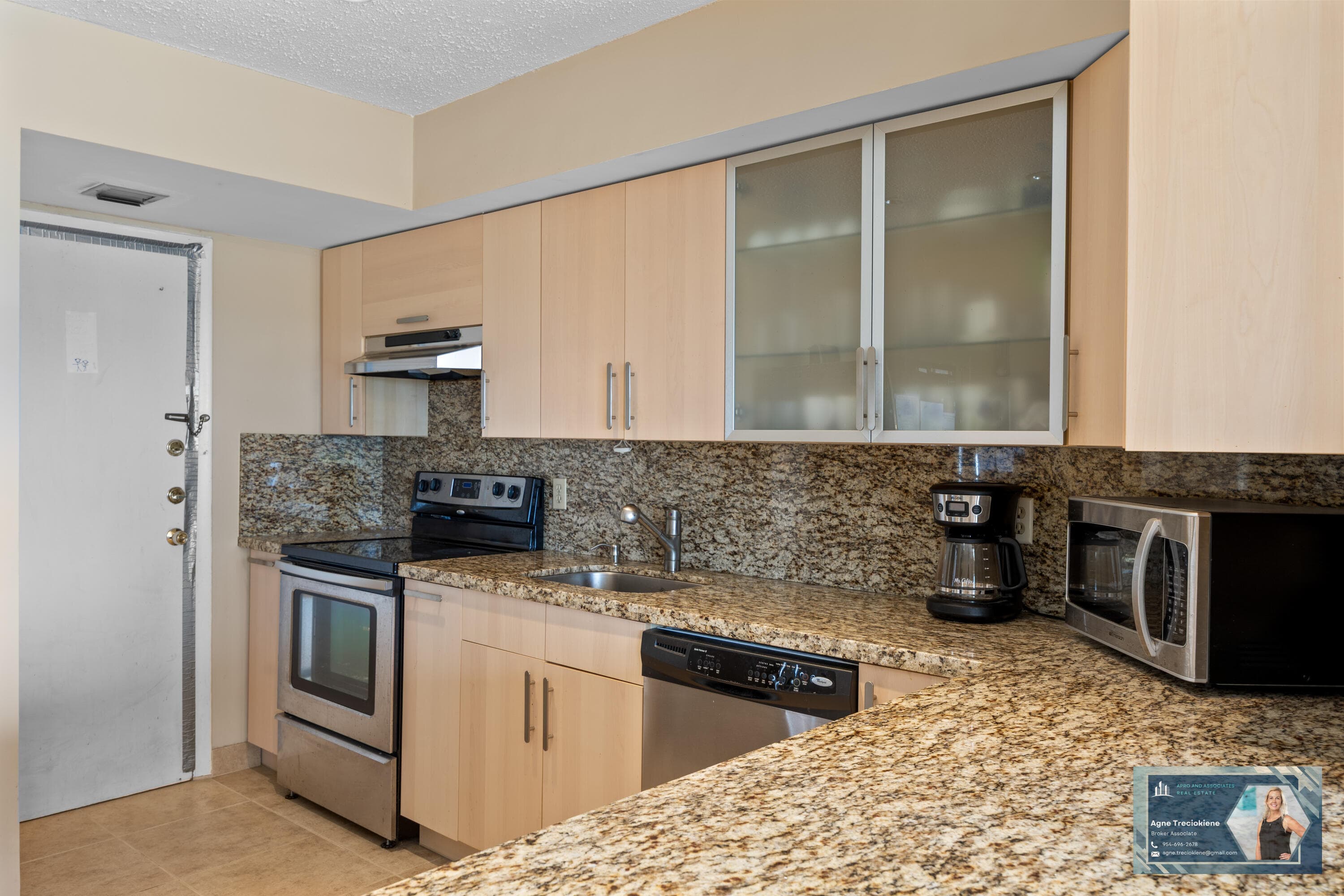 300 Diplomat Parkway 607, Hallandale Beach, FL 33009 — photo 16 of 45