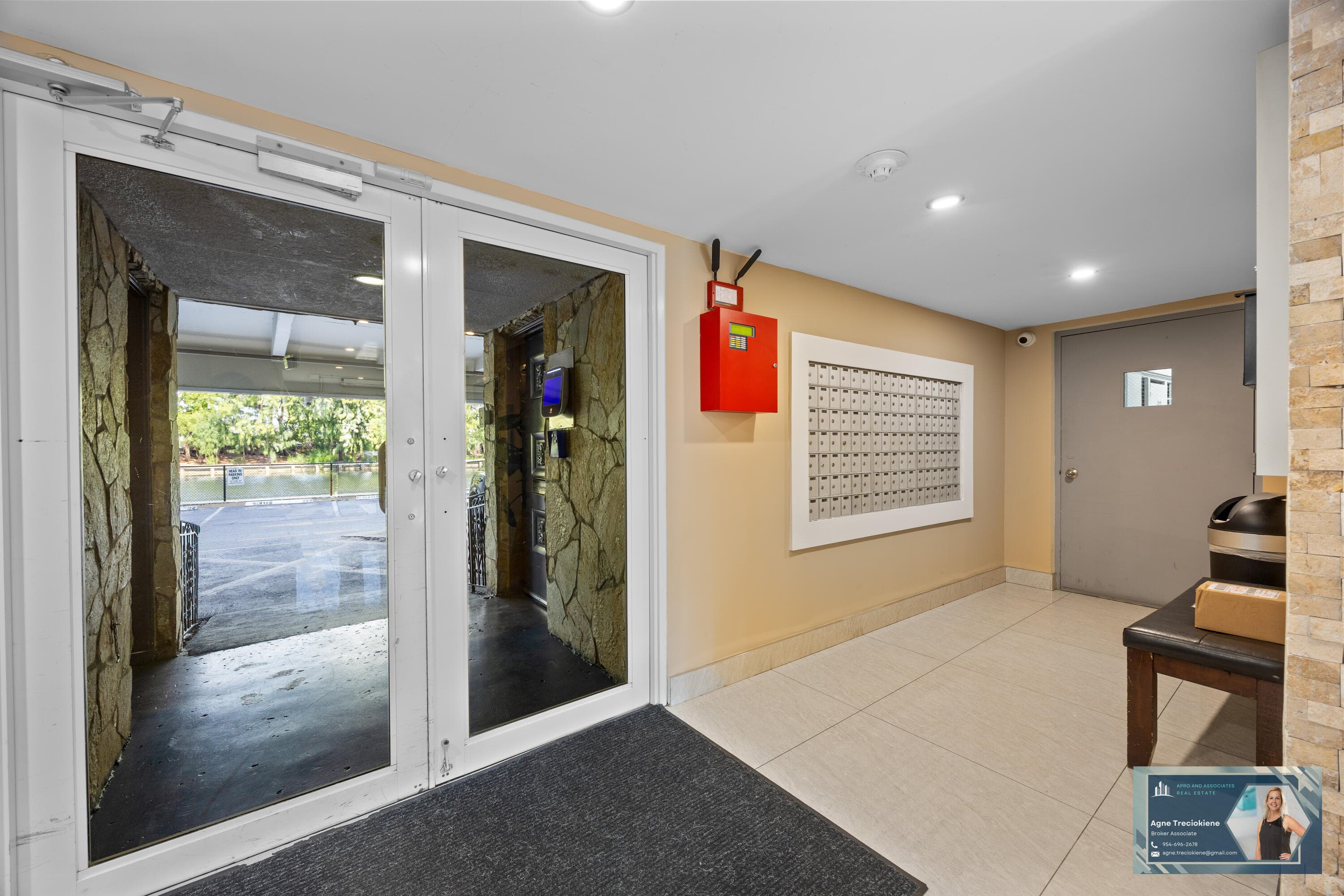 300 Diplomat Parkway 607, Hallandale Beach, FL 33009 — photo 31 of 45