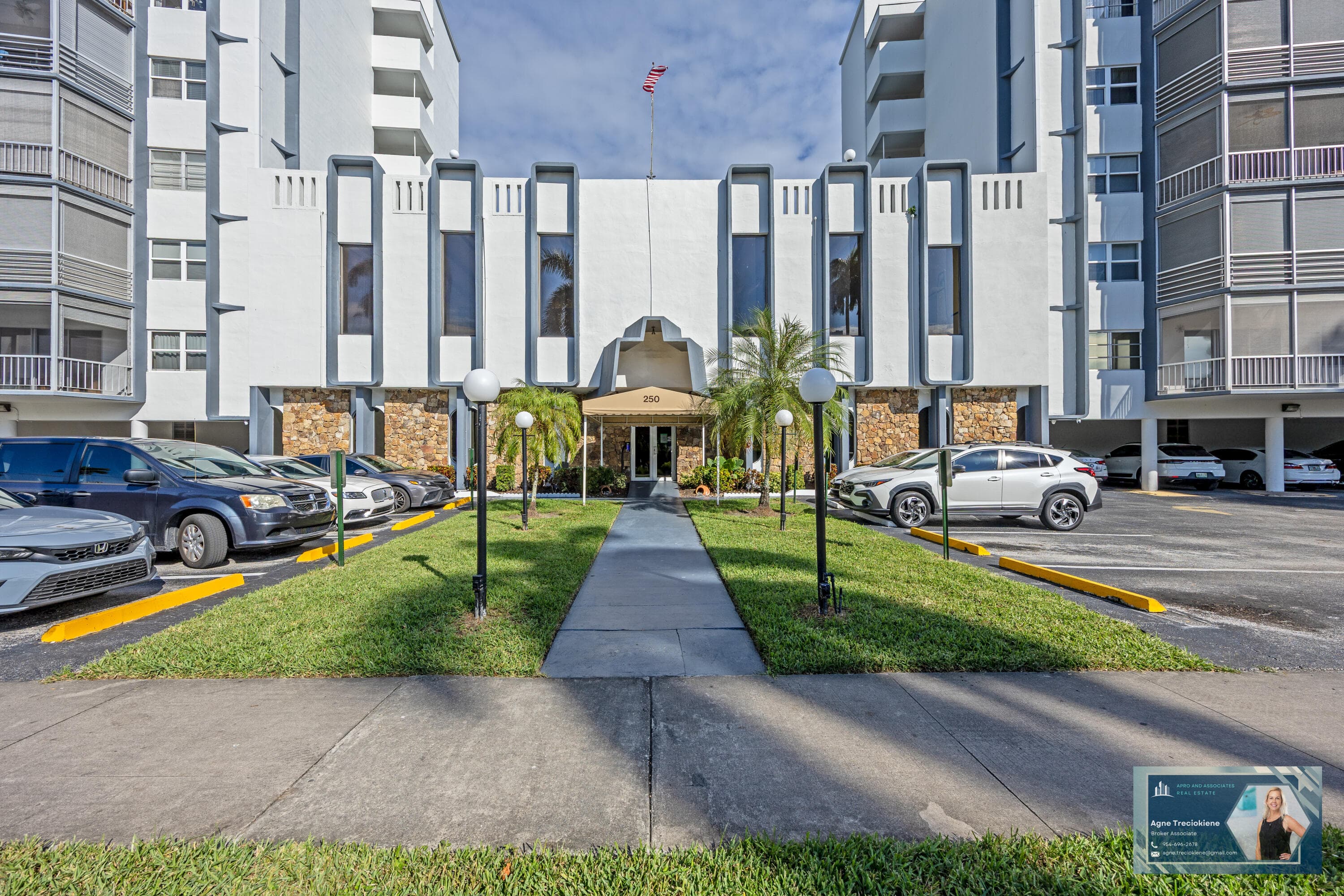 300 Diplomat Parkway 607, Hallandale Beach, FL 33009 — photo 44 of 45