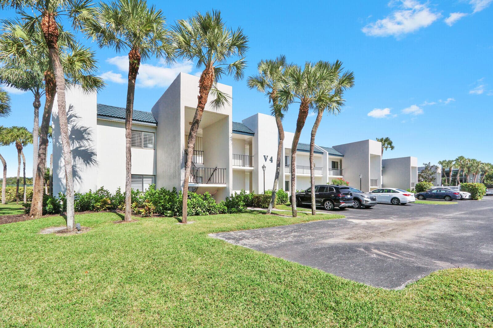 1605 S Us Highway 1 Highway 103v4, Jupiter, FL 33477 — photo 1 of 27