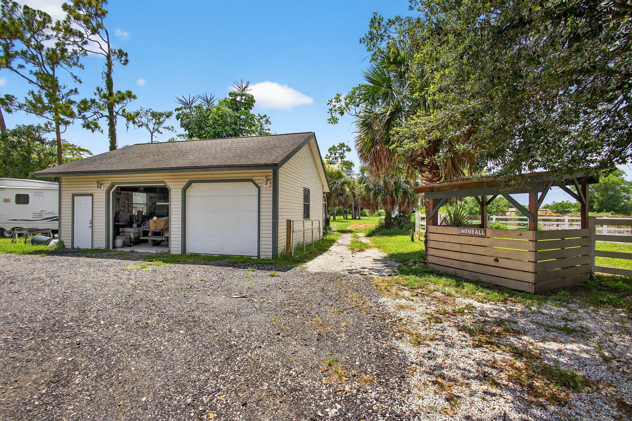 14095 Biddex Road, Loxahatchee Groves, FL 33470 — photo 13 of 60