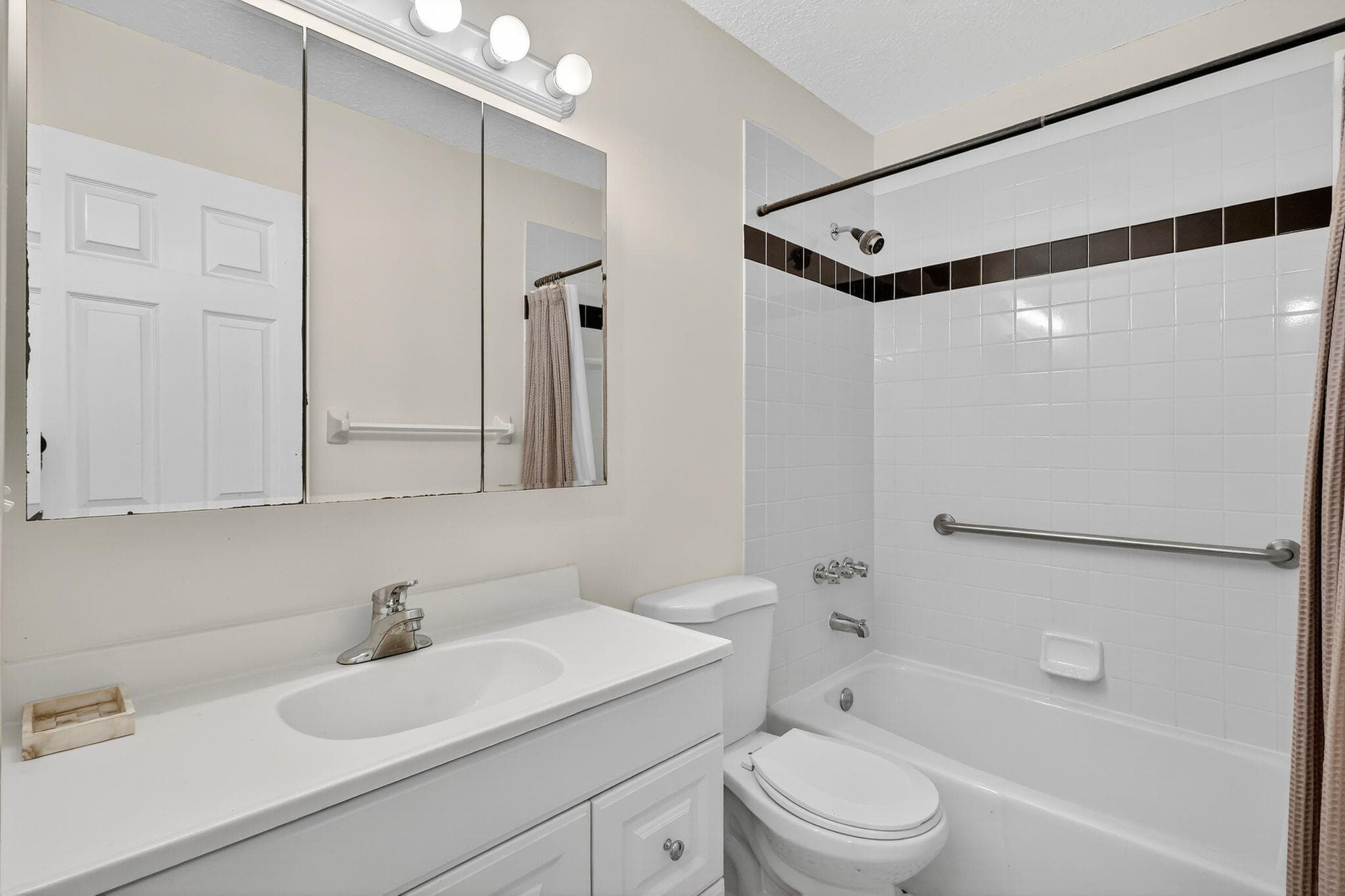 1245 Carlton Court 204, Fort Pierce, FL 34949 — photo 14 of 26