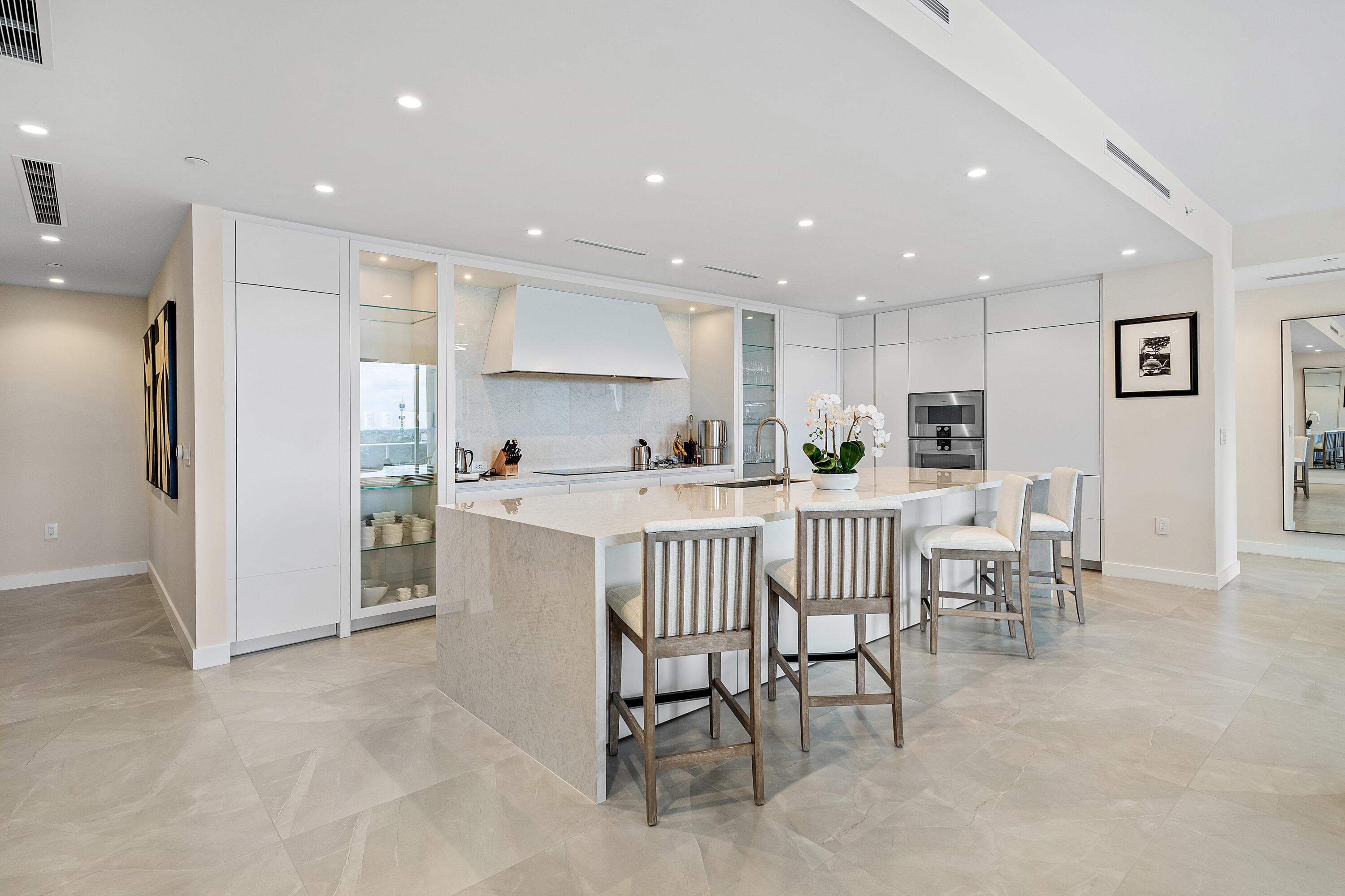 220 SE Mizner Boulevard 810, Boca Raton, FL 33432 — photo 15 of 39