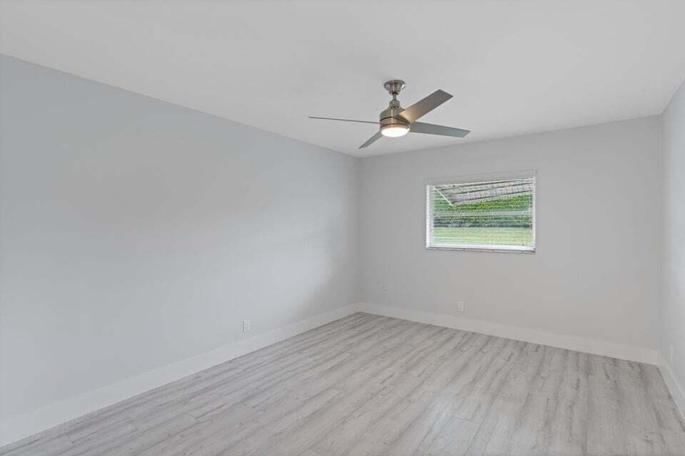 5036 Alfred Drive, West Palm Beach, FL 33417 — photo 10 of 20