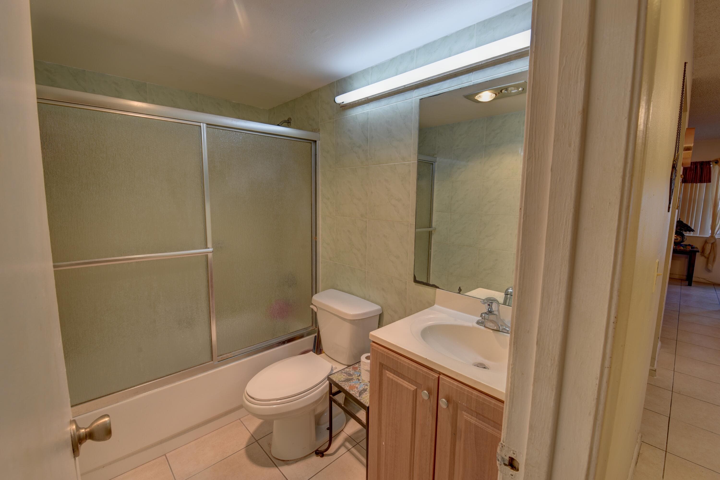 383 Markham R, Deerfield Beach, FL 33442 — photo 6 of 18