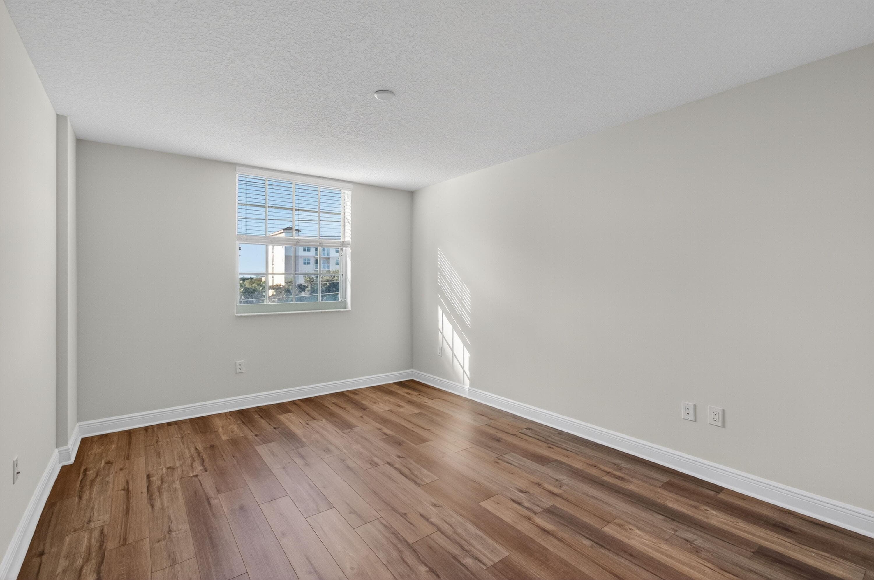 610 Clematis Street 532, West Palm Beach, FL 33401 — photo 33 of 63