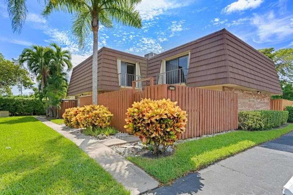 3960 August Drive, Lake Worth, FL 33461 — photo 1 of 19