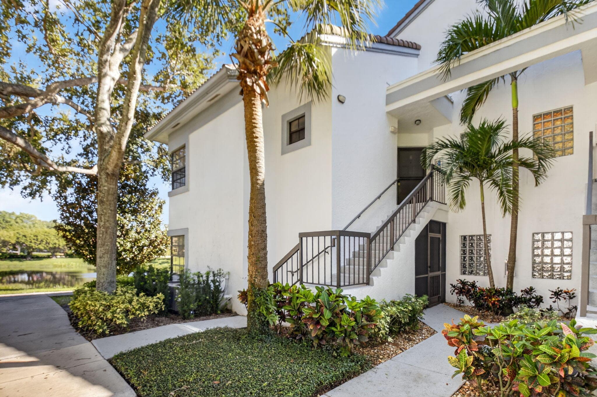 5415 Verona Drive N, Boynton Beach, FL 33437 — photo 1 of 60