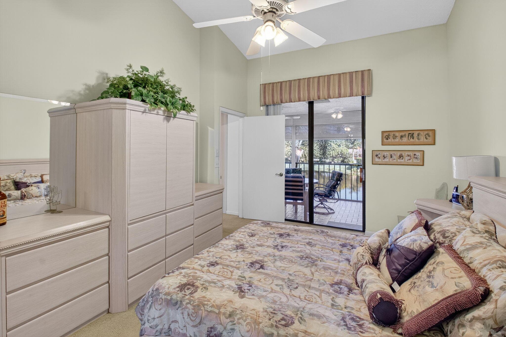 5415 Verona Drive N, Boynton Beach, FL 33437 — photo 16 of 60